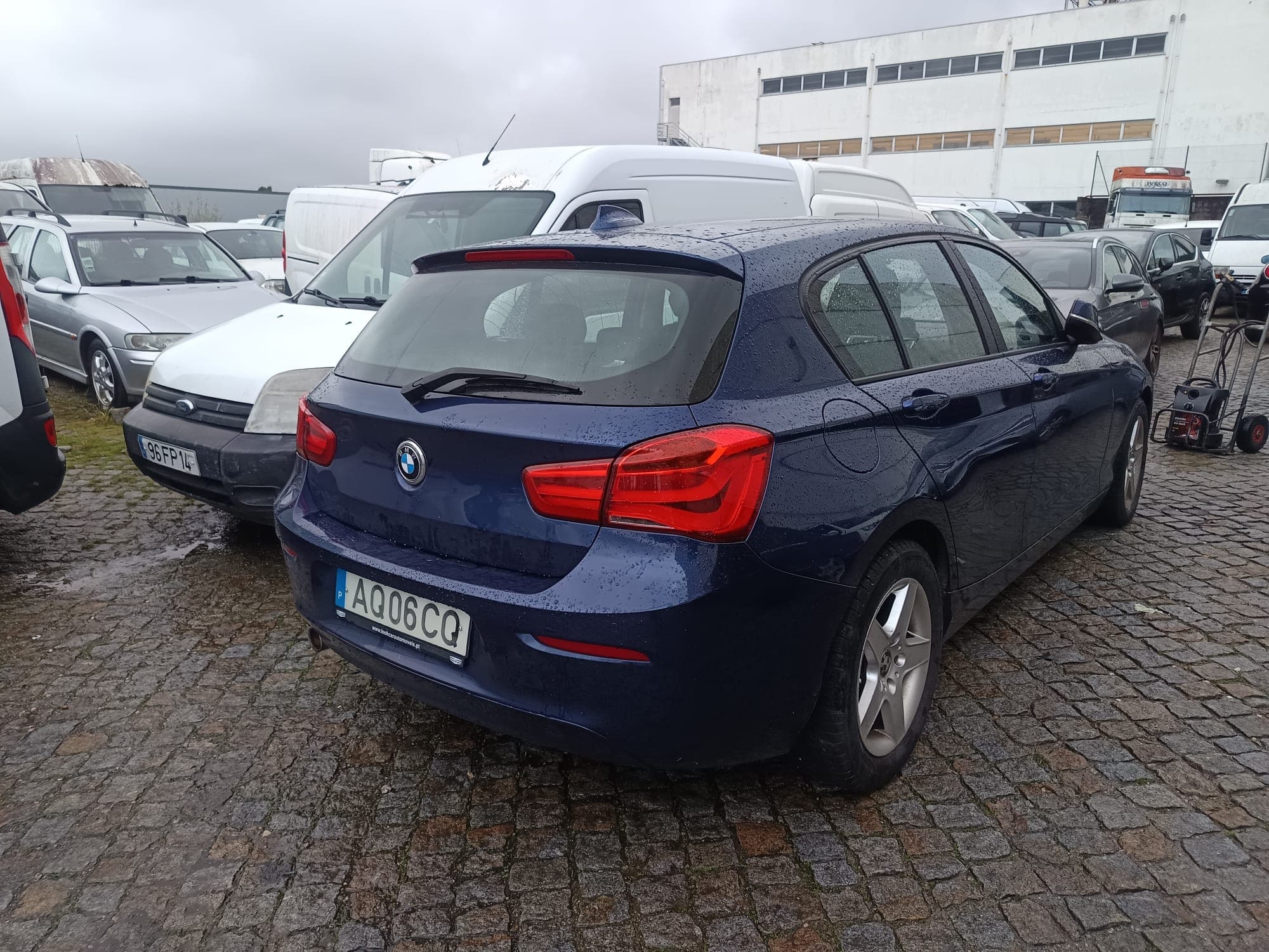 BMW 116 d · Ano 2016 — image 4
