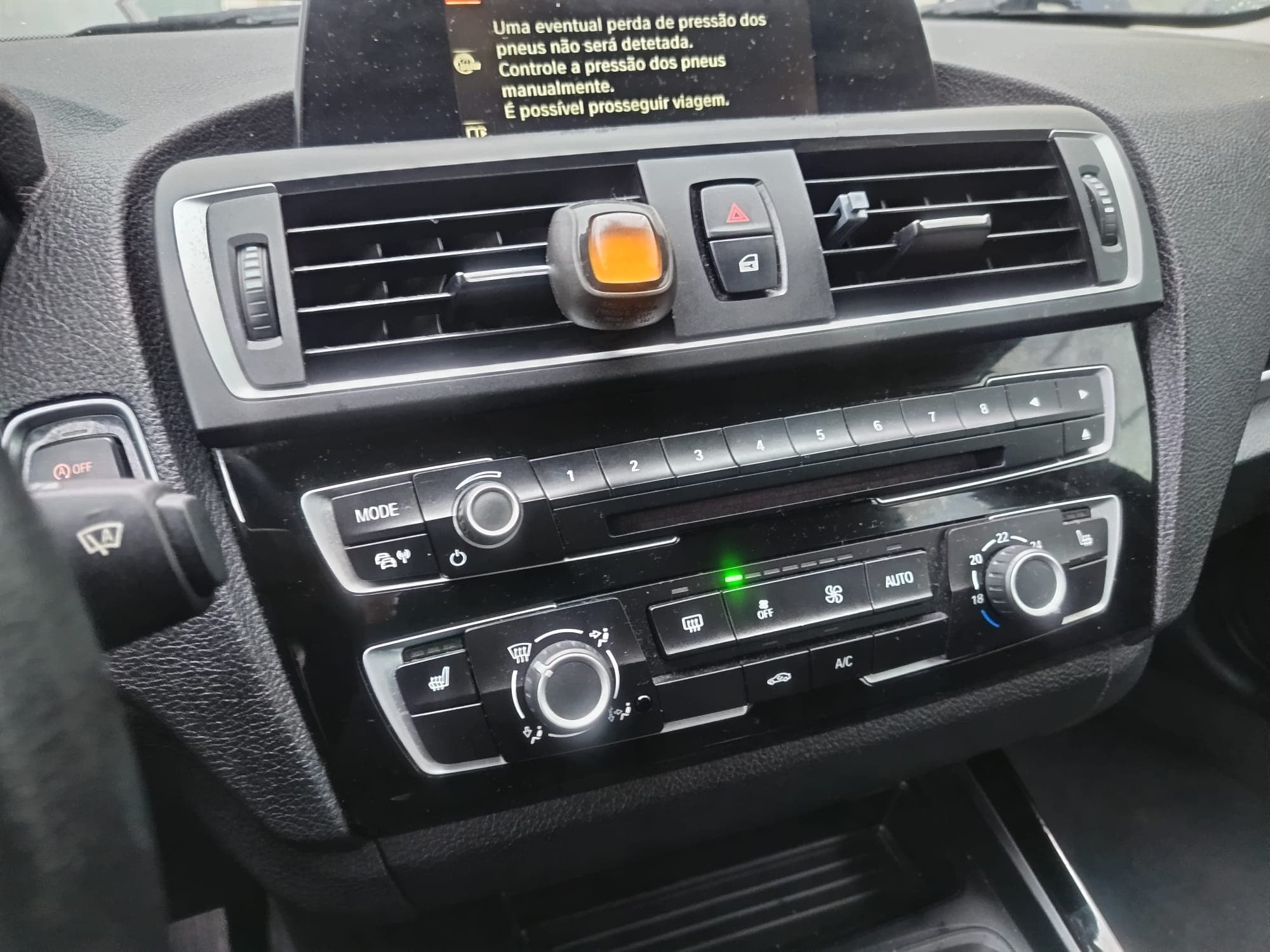 BMW 116 d · Ano 2016 — image 11