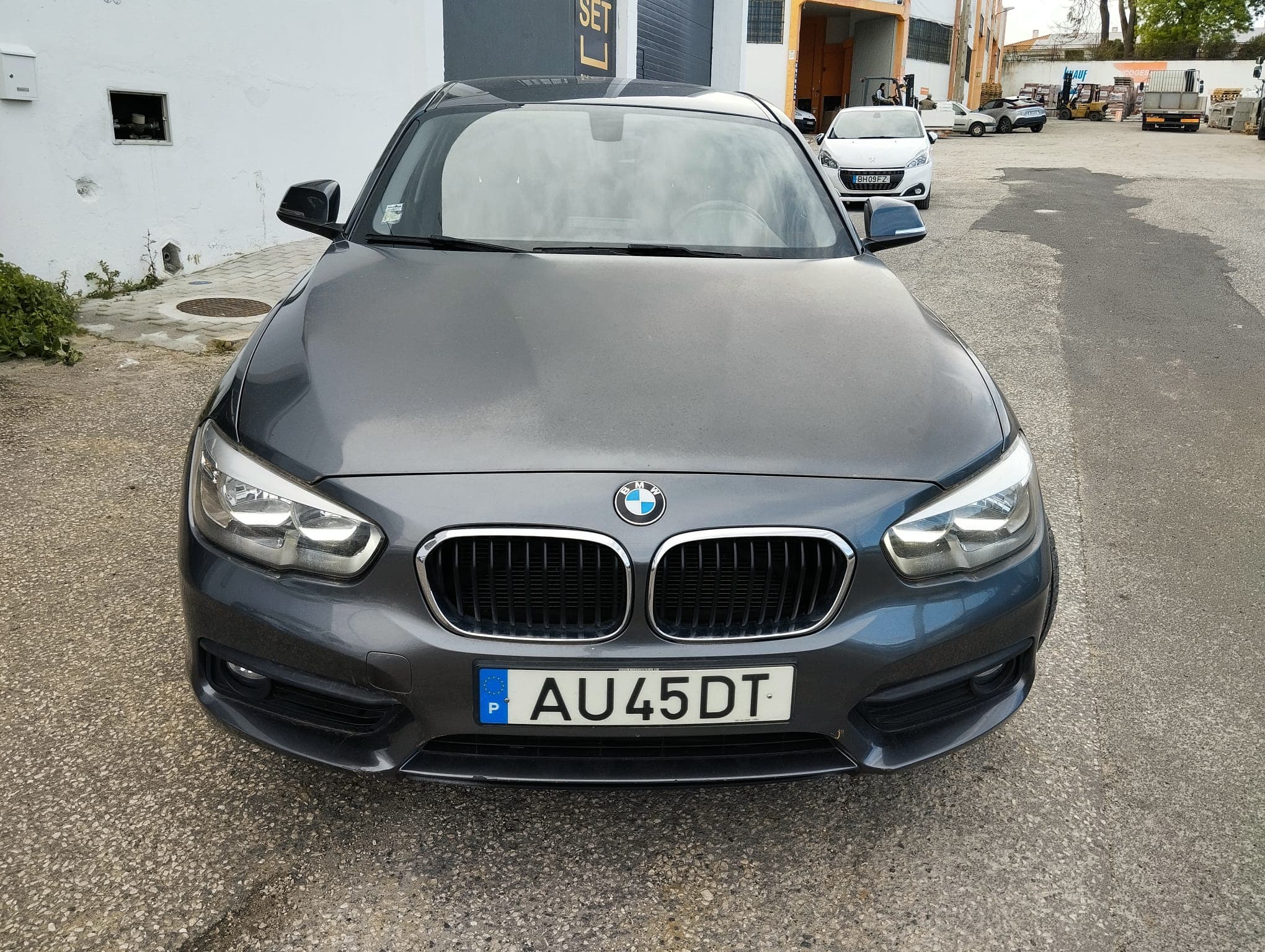 BMW 116d · Ano 2018 — image 2