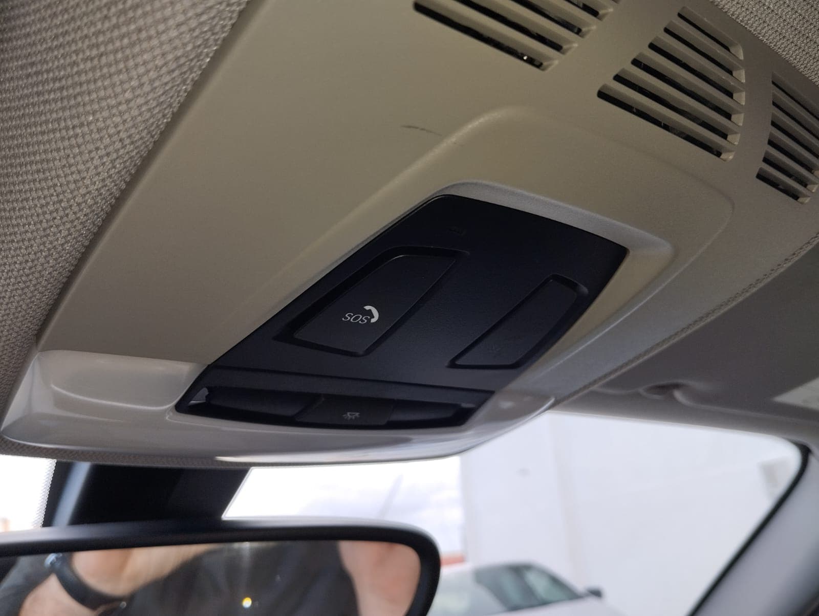 BMW 116d · Ano 2018 — image 13