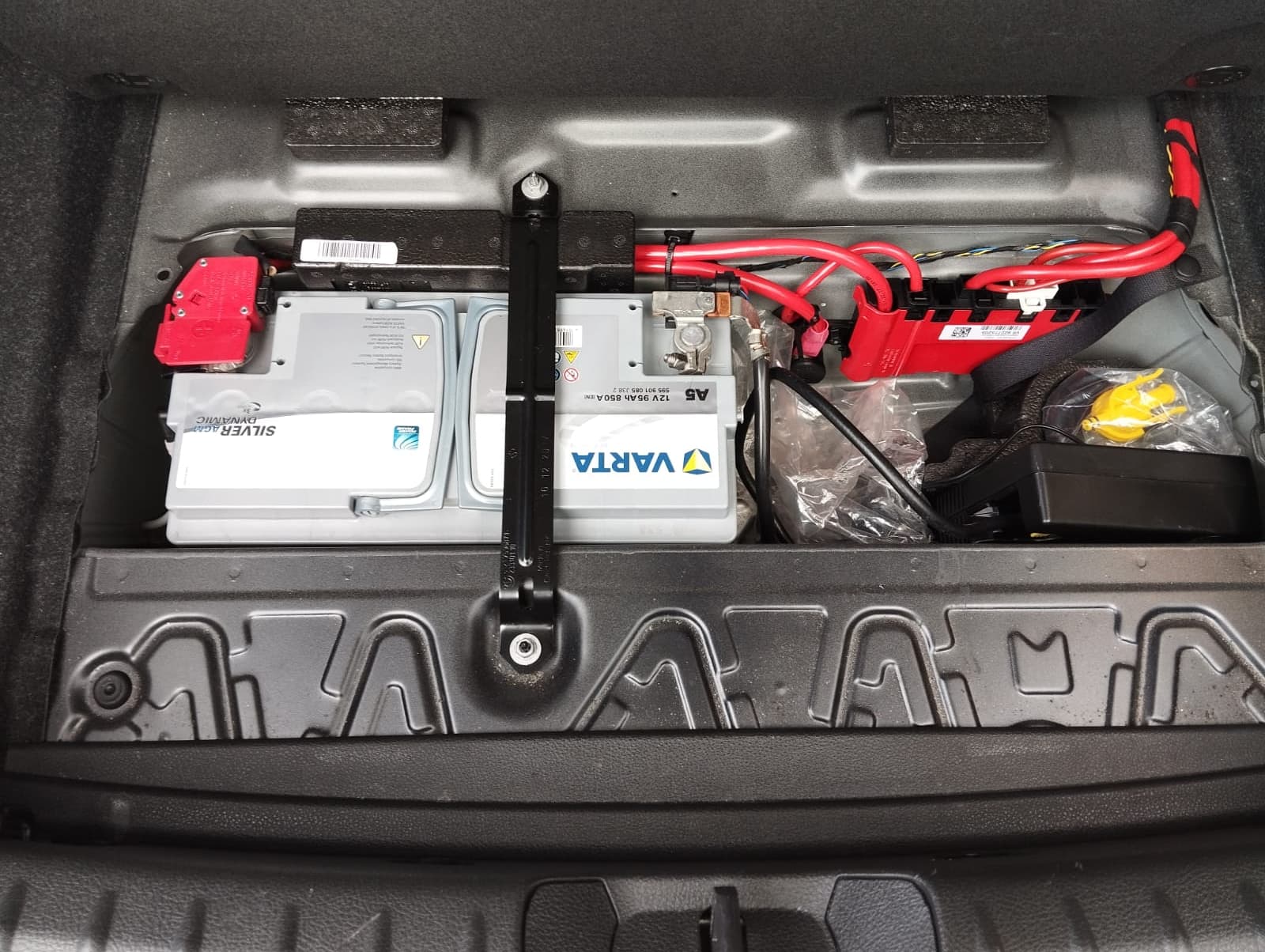 BMW 116d · Ano 2018 — image 28