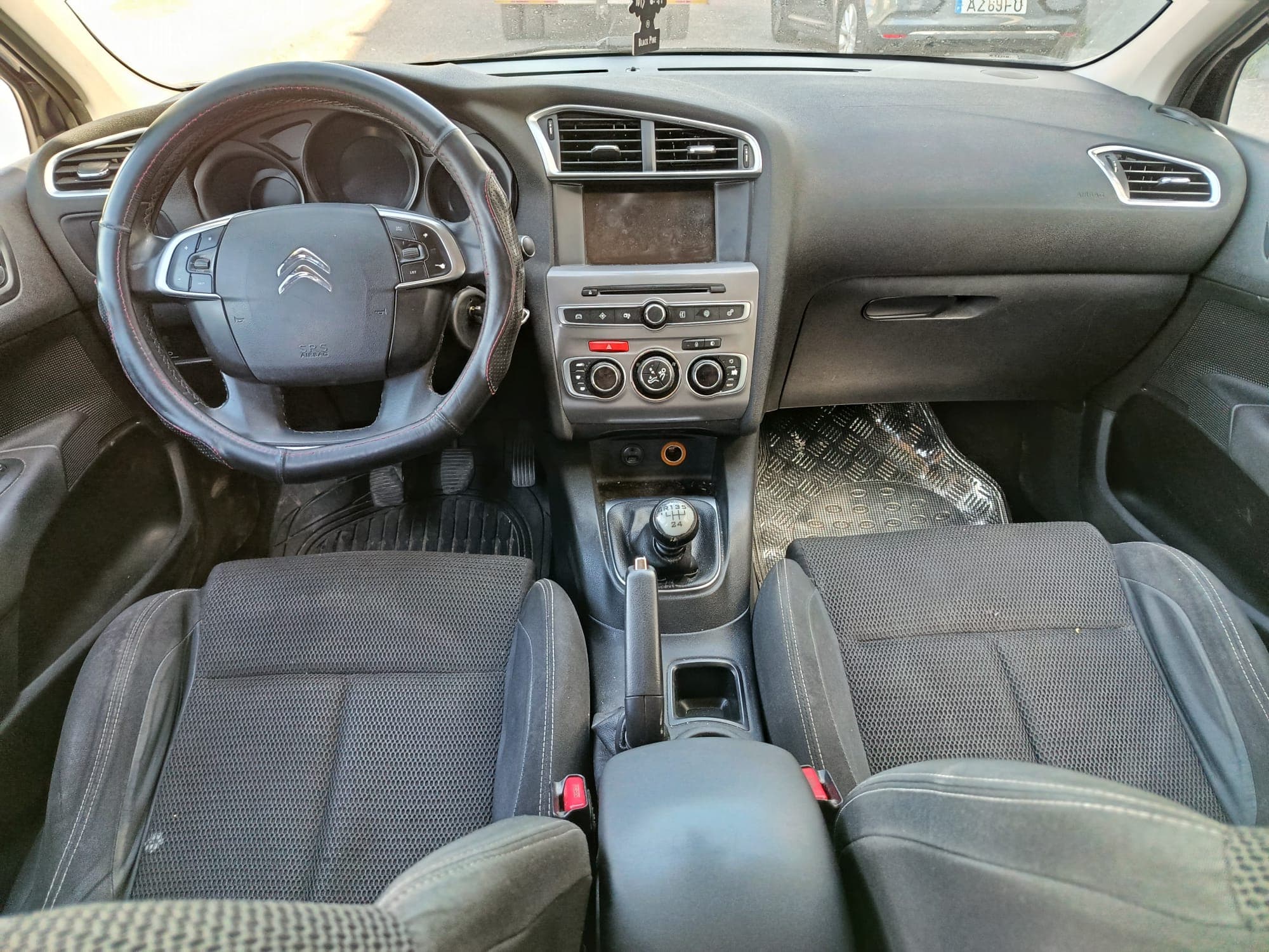 Citroën C4 · Ano 2016 — imagem 15