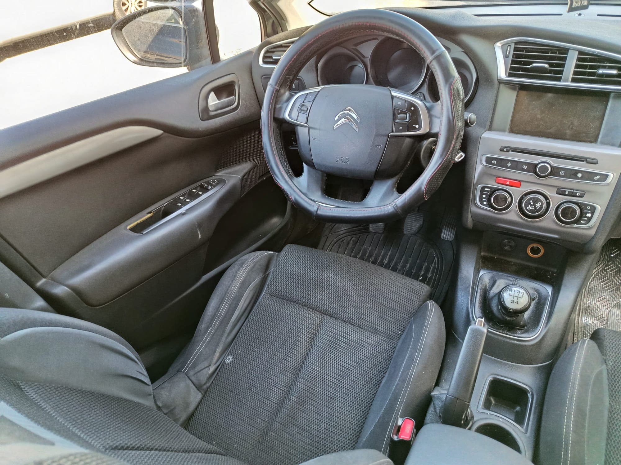 Citroën C4 · Ano 2016 — imagem 11