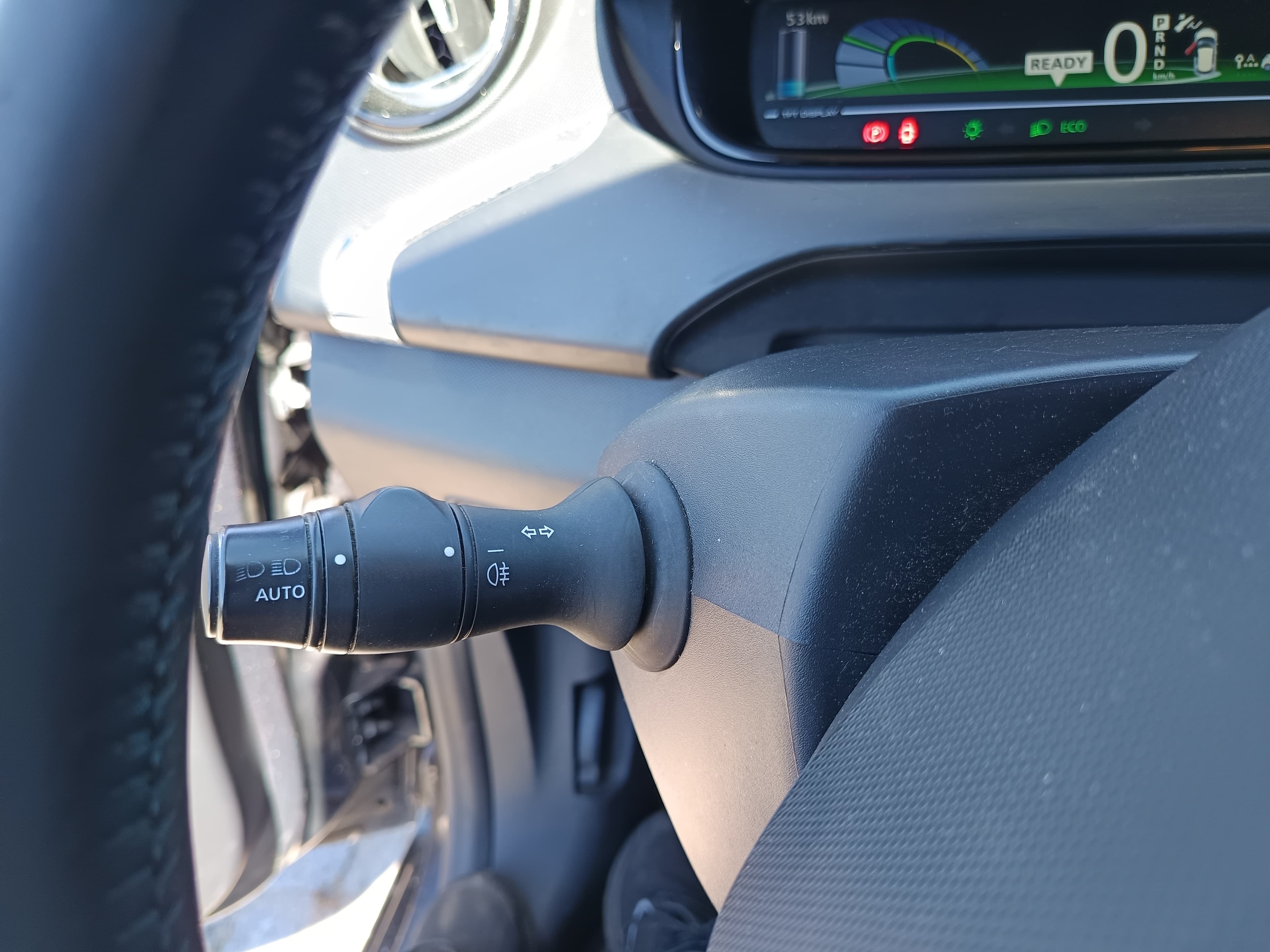 Renault Zoe · Ano 2017 — imagem 46