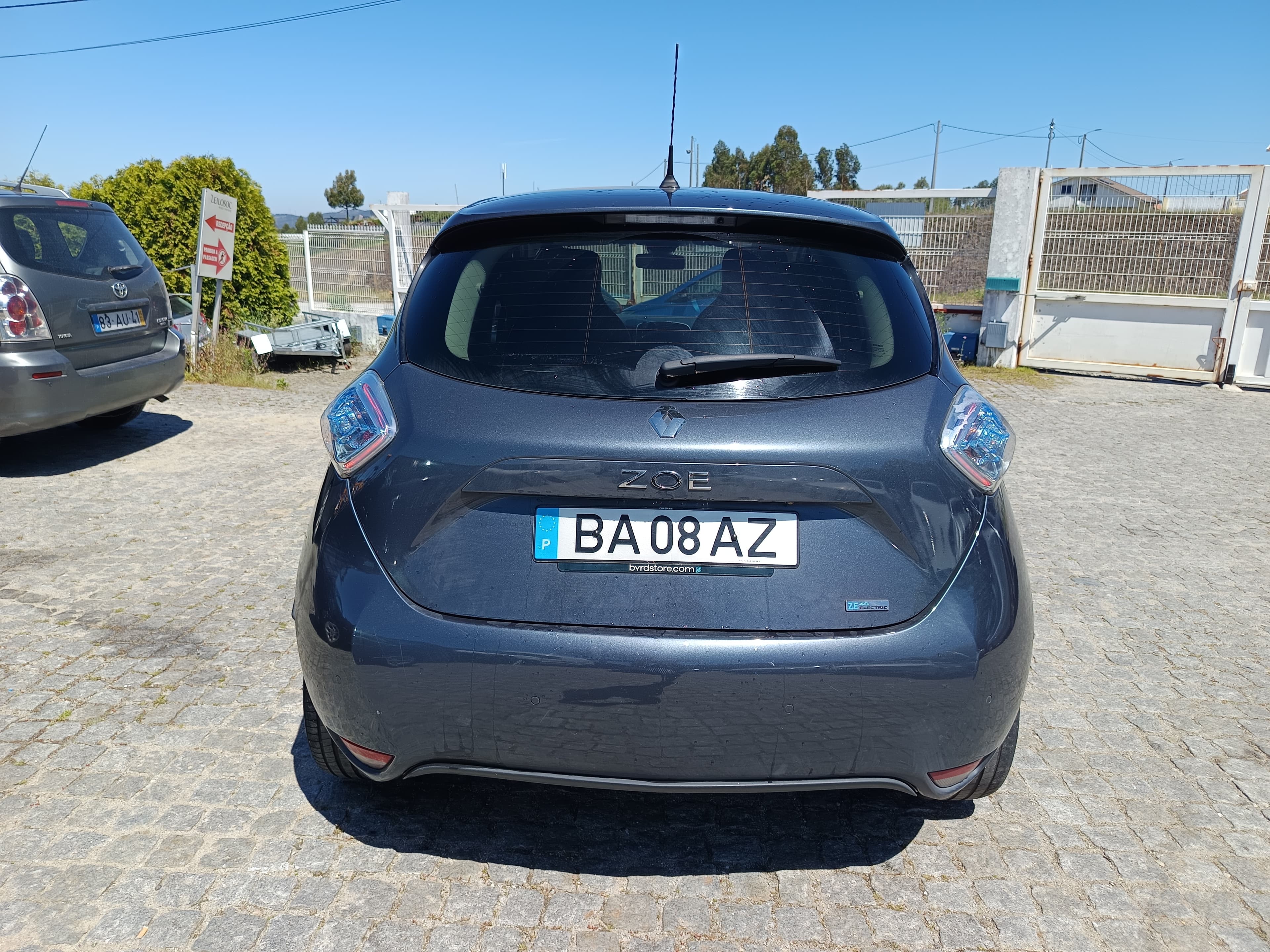 Renault Zoe · Ano 2017 — imagem 5