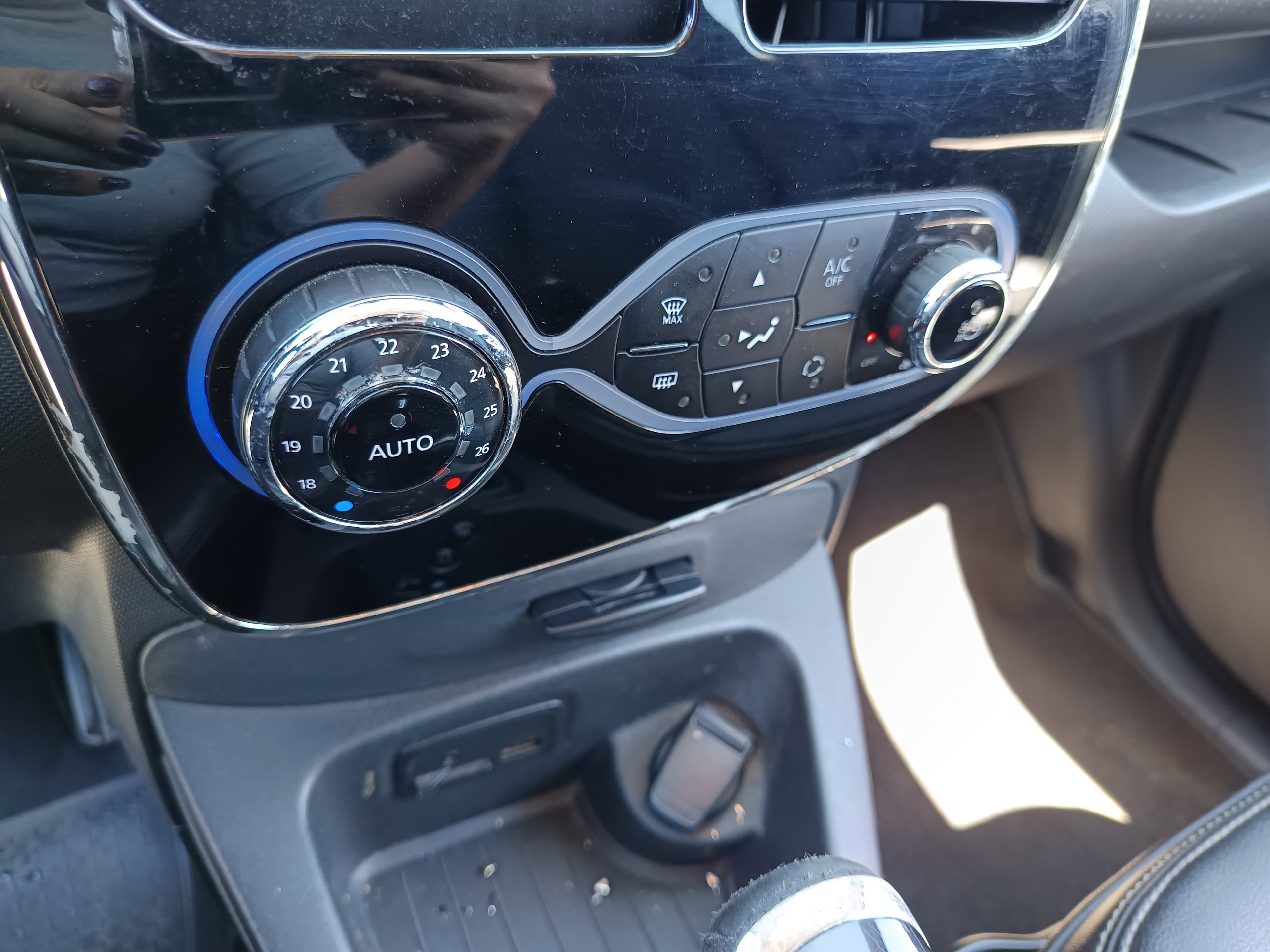 Renault Zoe · Ano 2019 — imagen 38