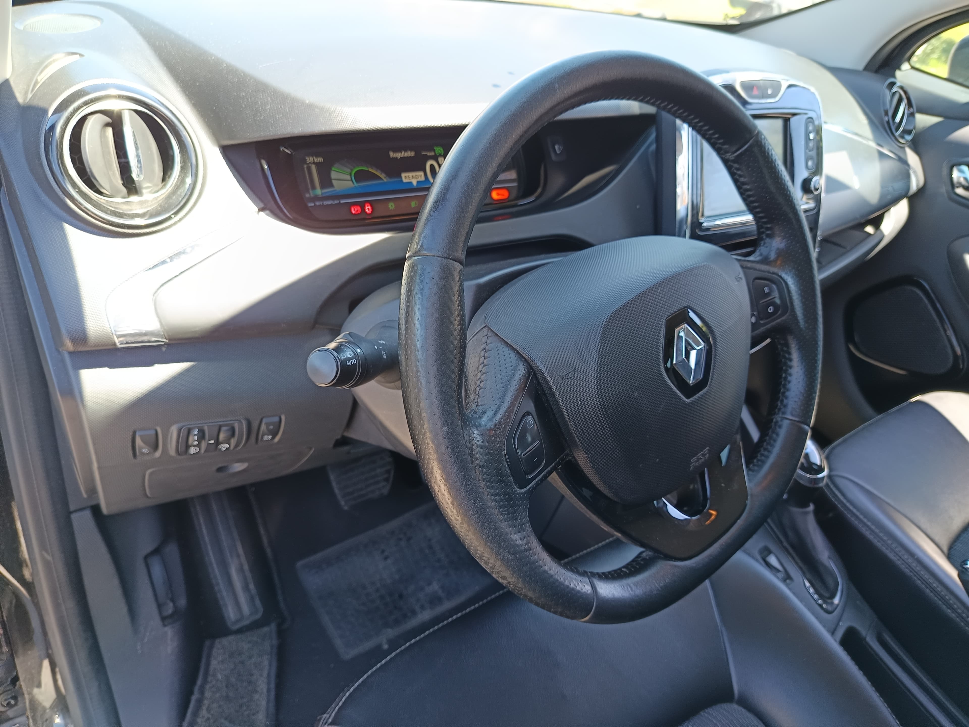 Renault Zoe · Ano 2019 — imagen 35