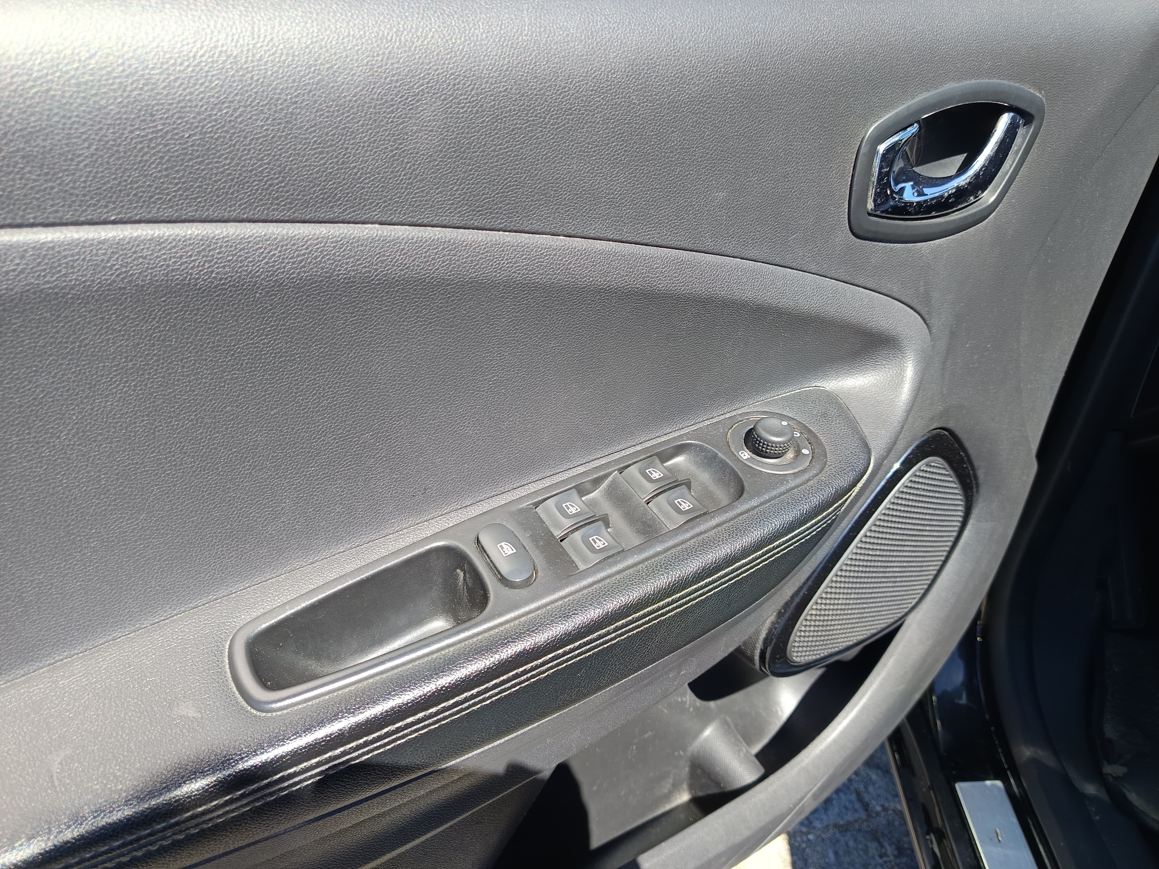 Renault Zoe · Ano 2019 — imagen 31