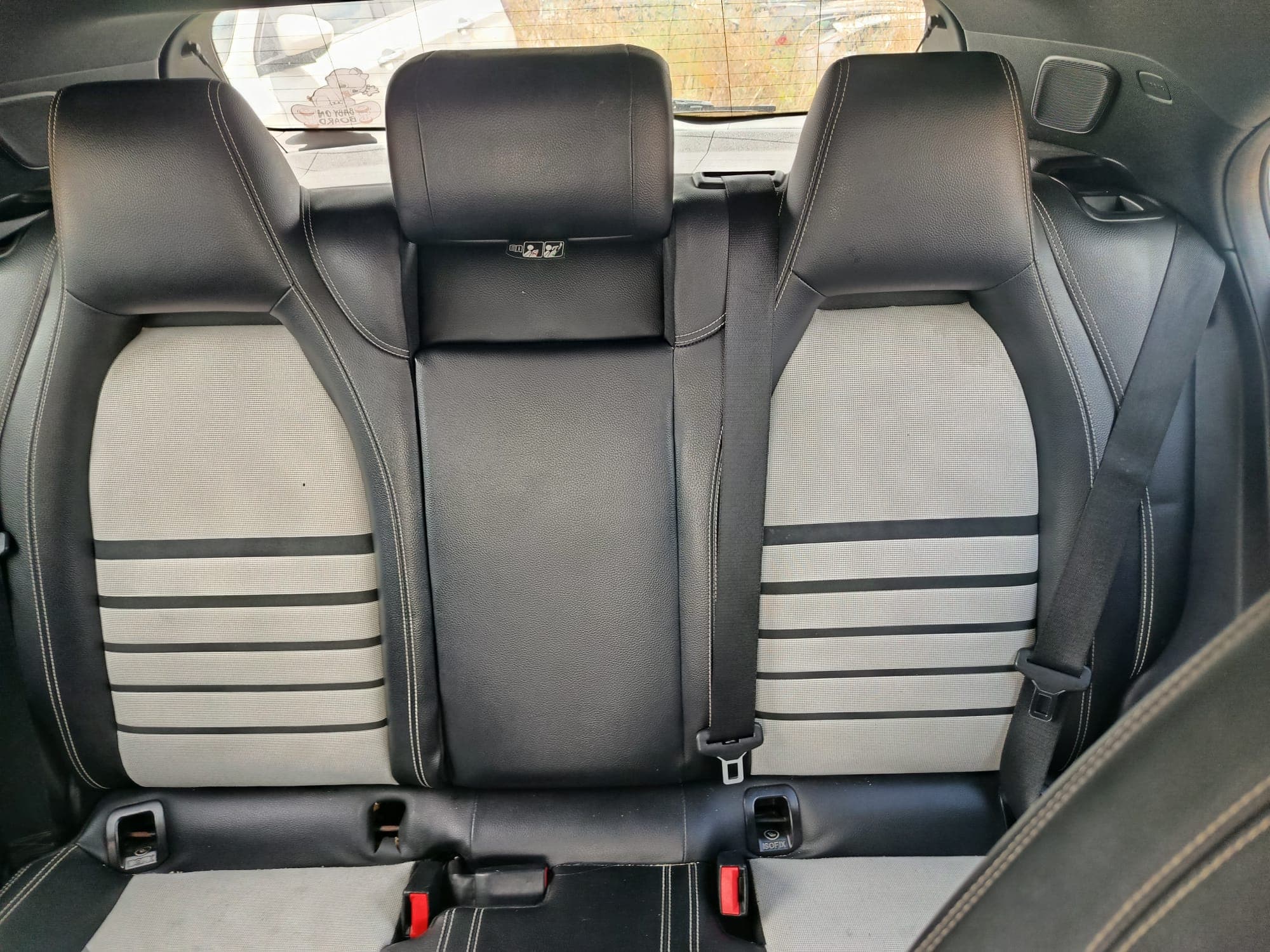 Mercedes-Benz A 180 · Year 2013 — image 18