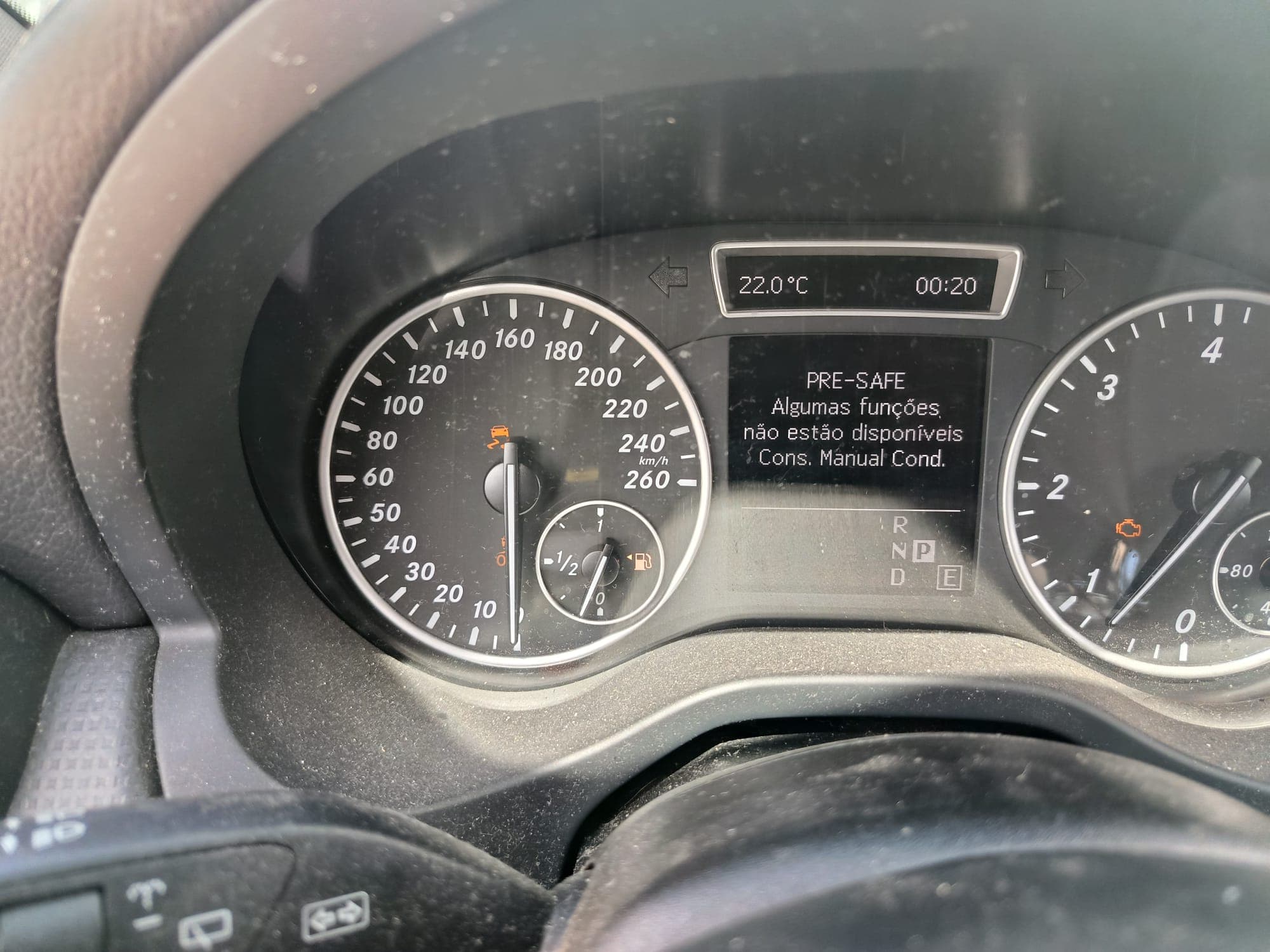 Mercedes-Benz A 180 · Year 2013 — image 22
