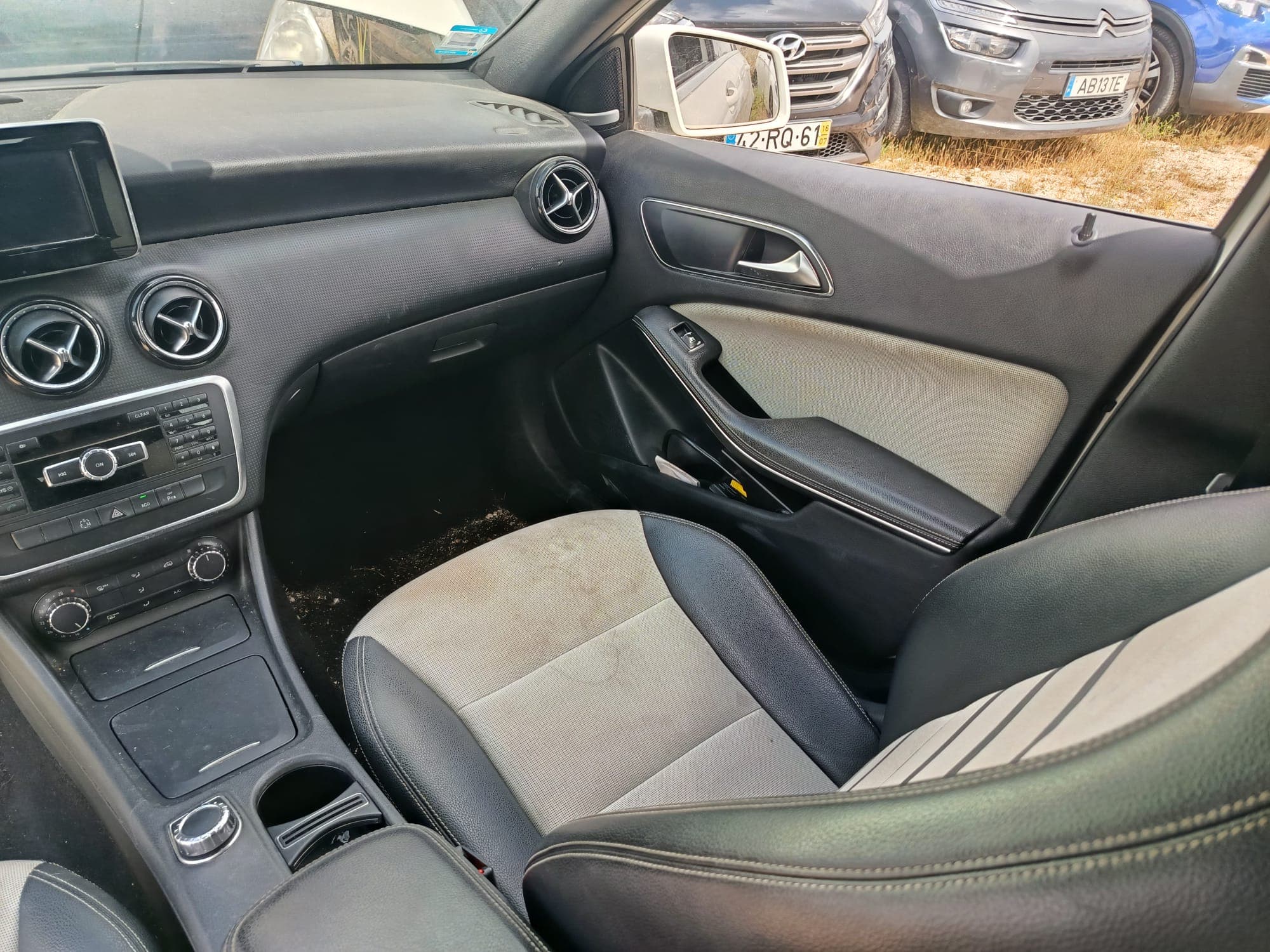 Mercedes-Benz A 180 · Year 2013 — image 26