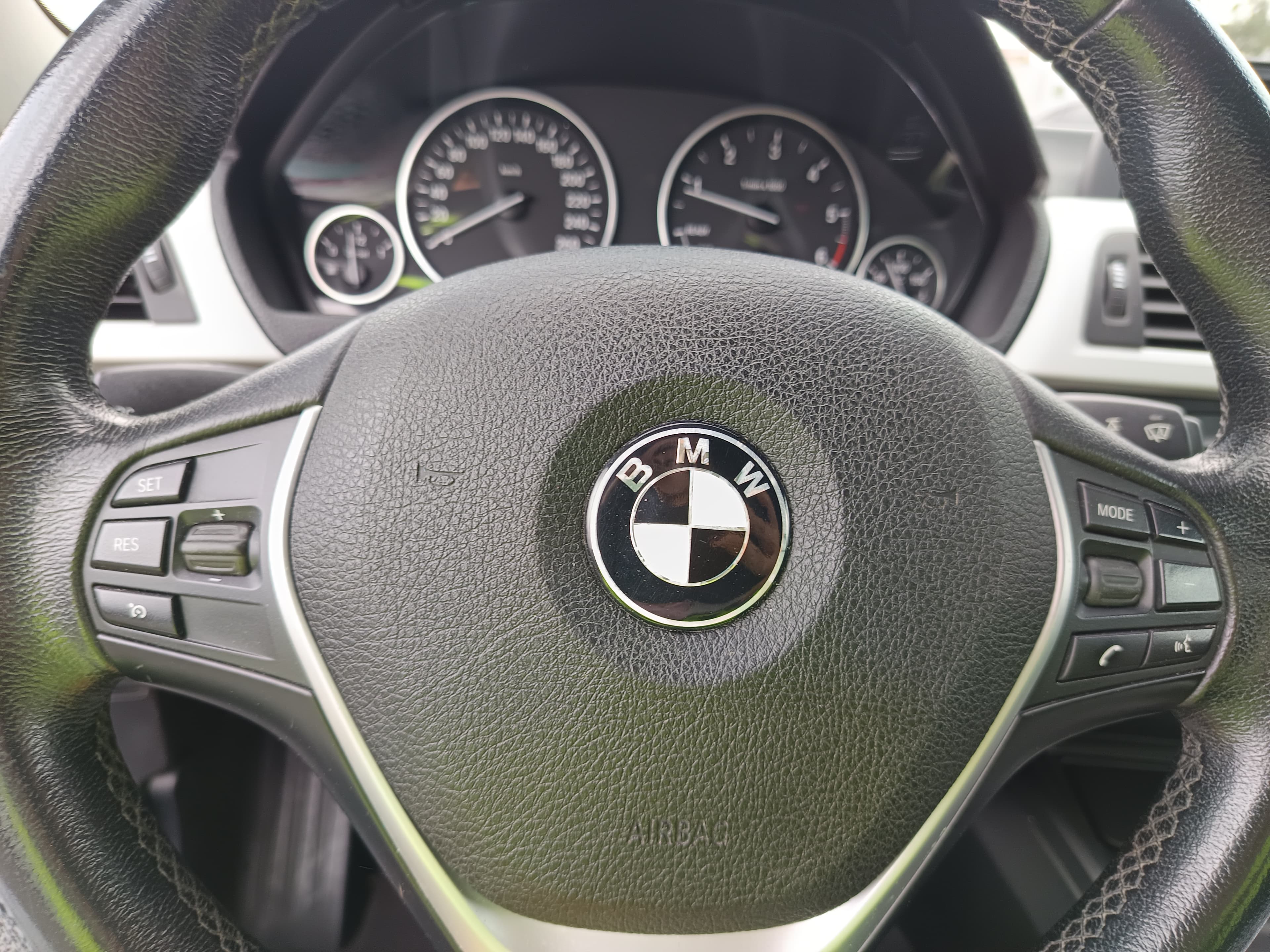 BMW 420D - 2014 — imagen 31