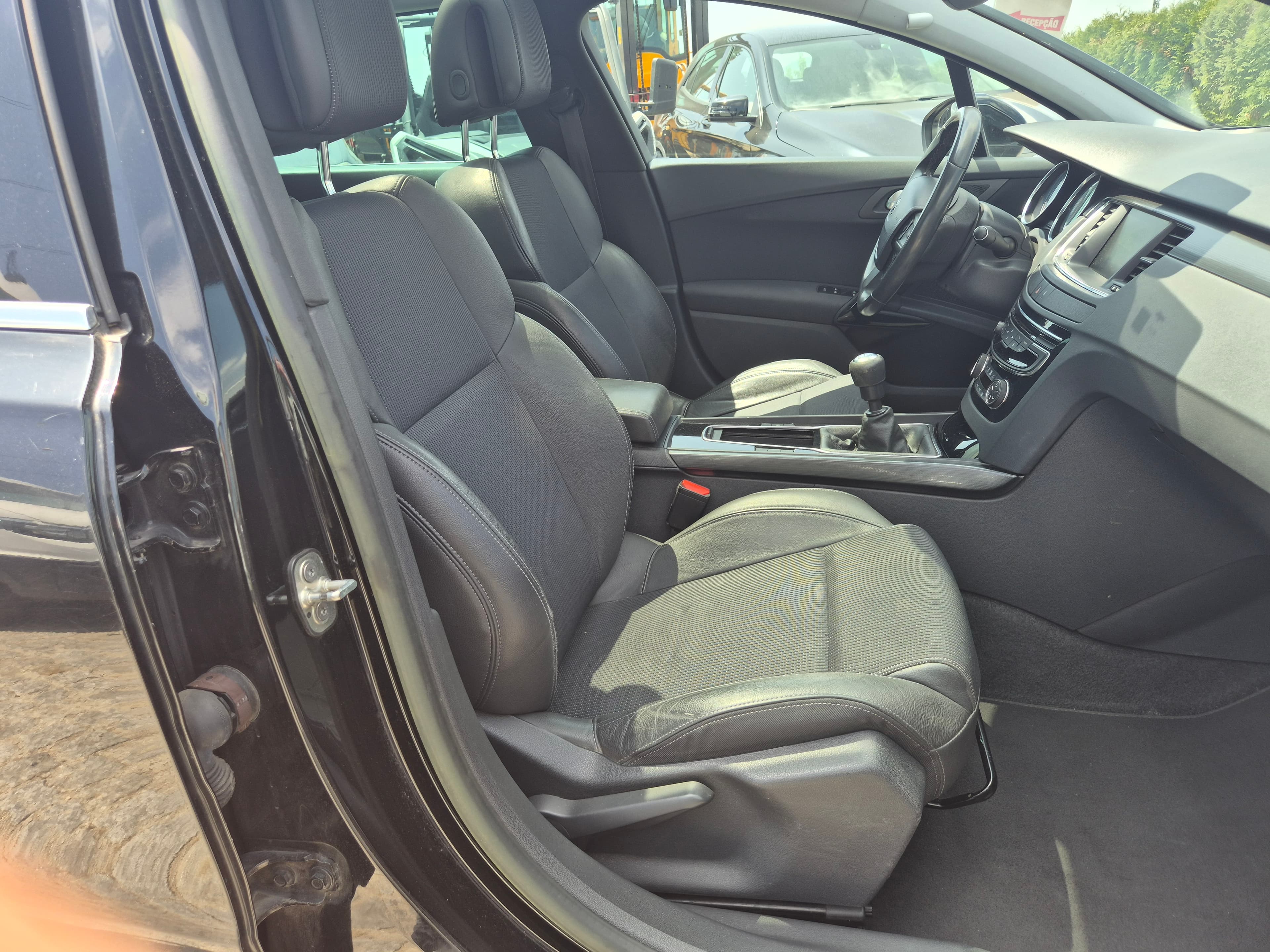 Peugeot 508 · Ano 2014 — imagem 23