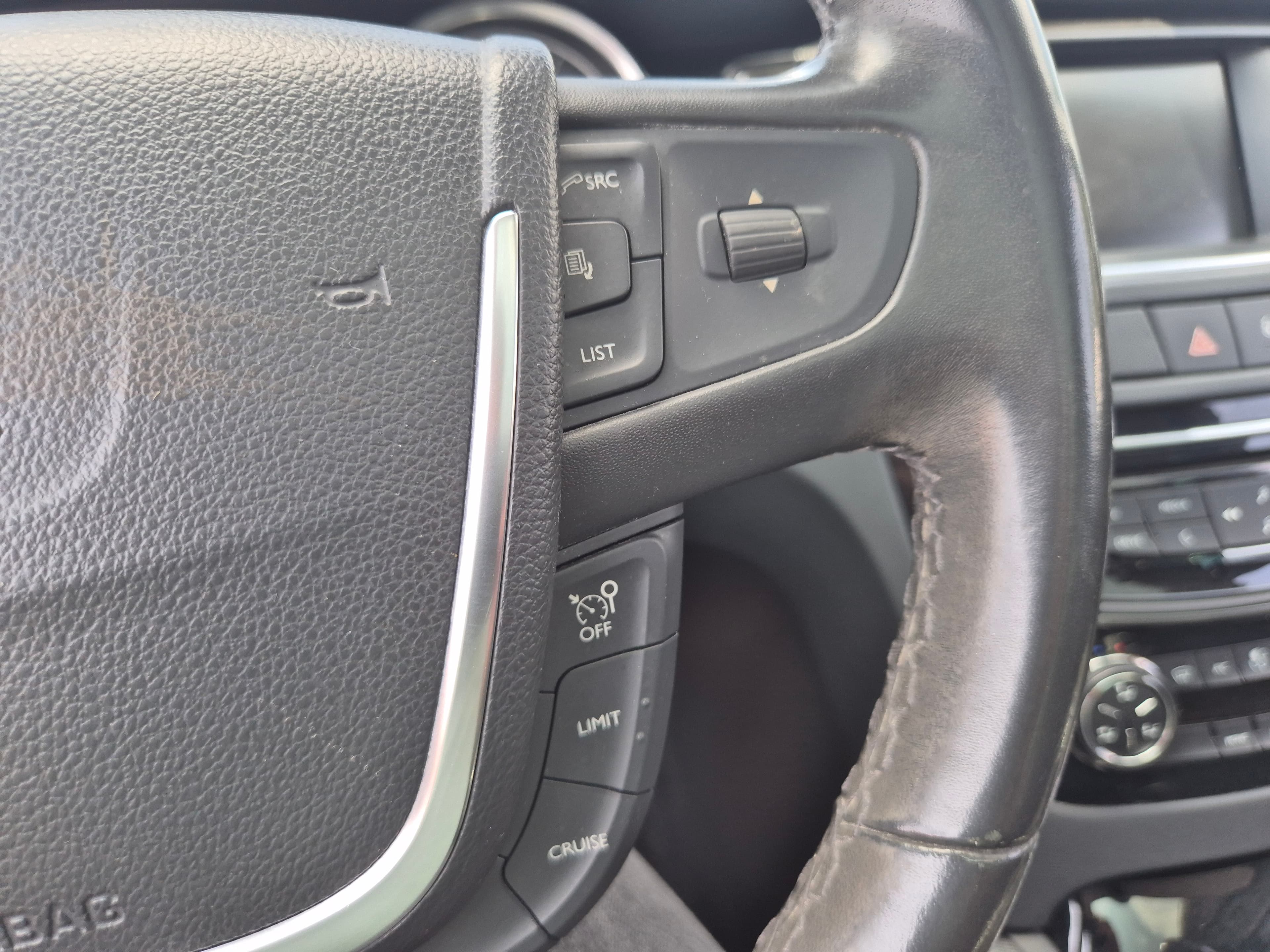 Peugeot 508 · Ano 2014 — imagem 33