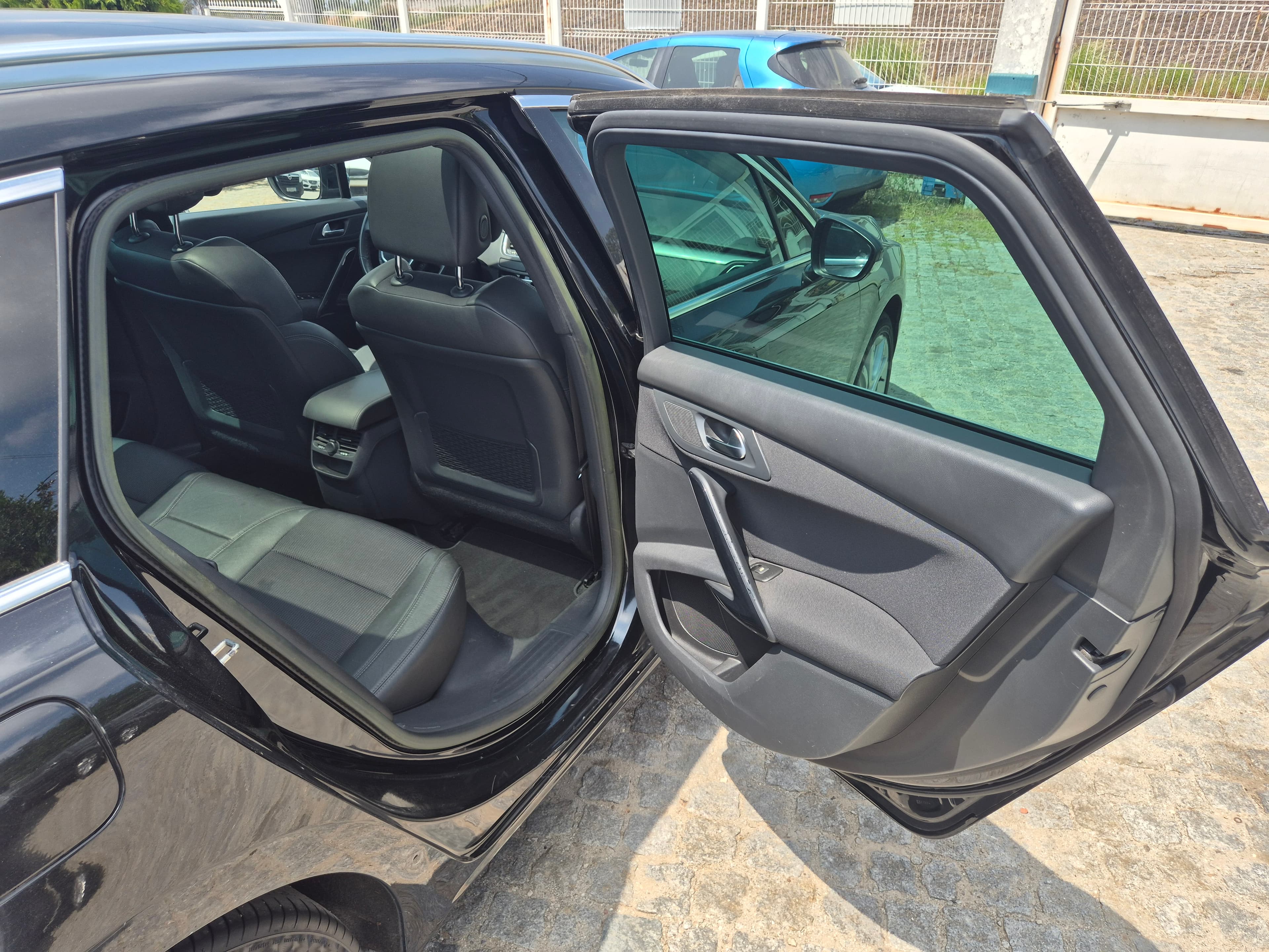 Peugeot 508 · Ano 2014 — imagem 18