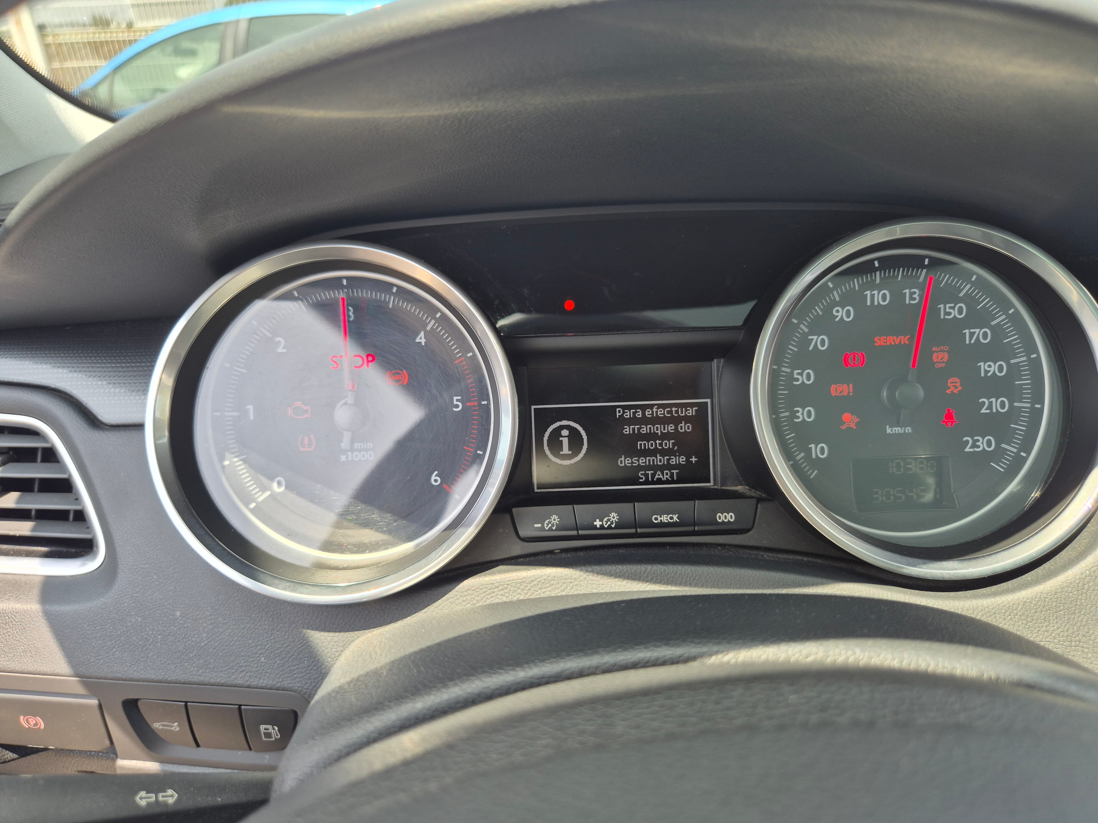 Peugeot 508 · Ano 2014 — imagem 36