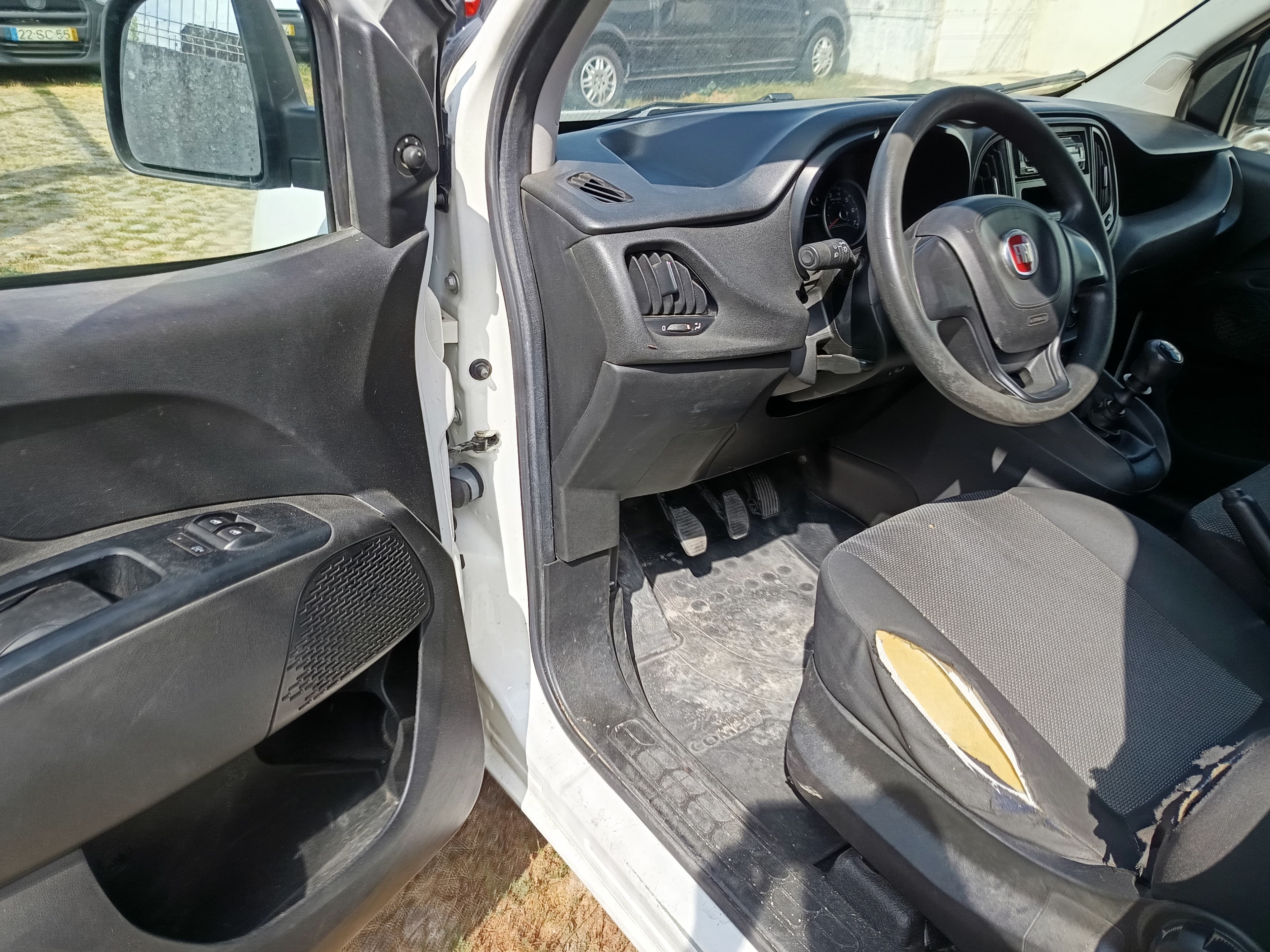 Fiat Doblo XL · Ano 2021 — imagem 21