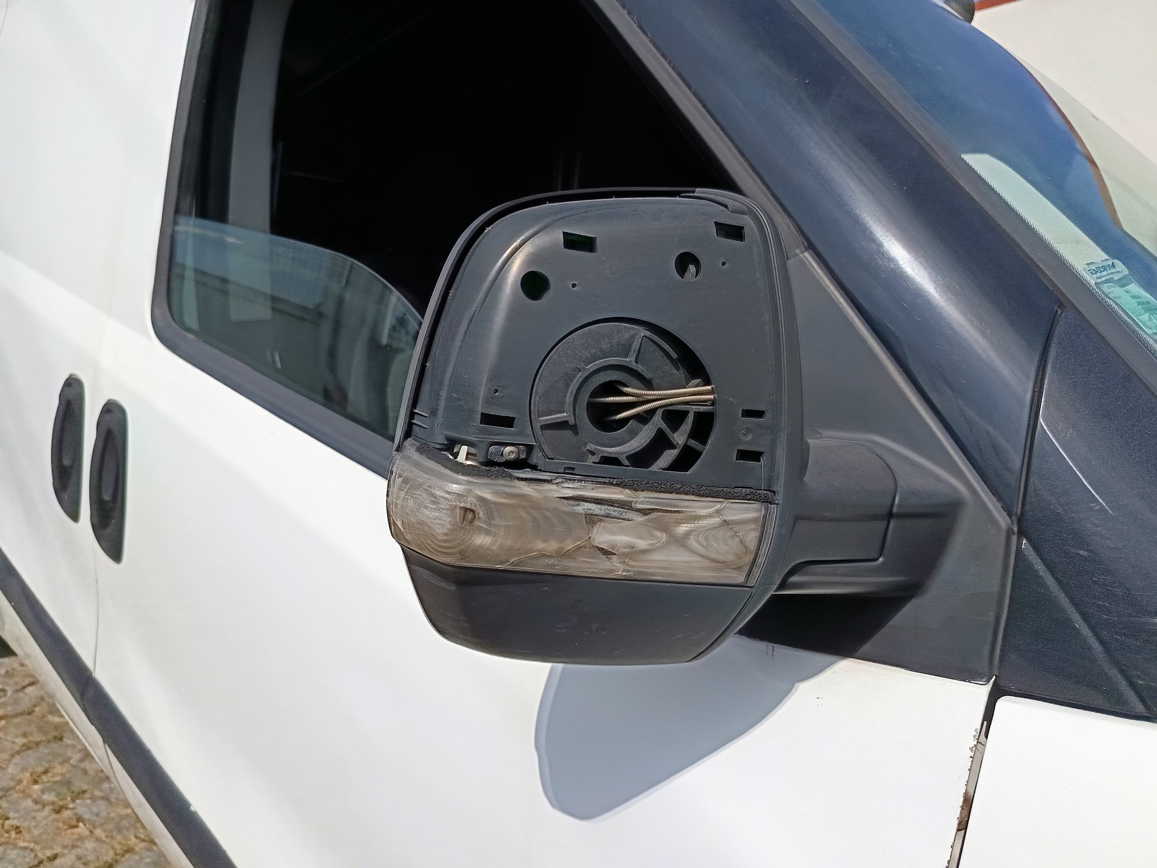Opel Combo 1.6 CDTI · Ano 2016 — imagen 9