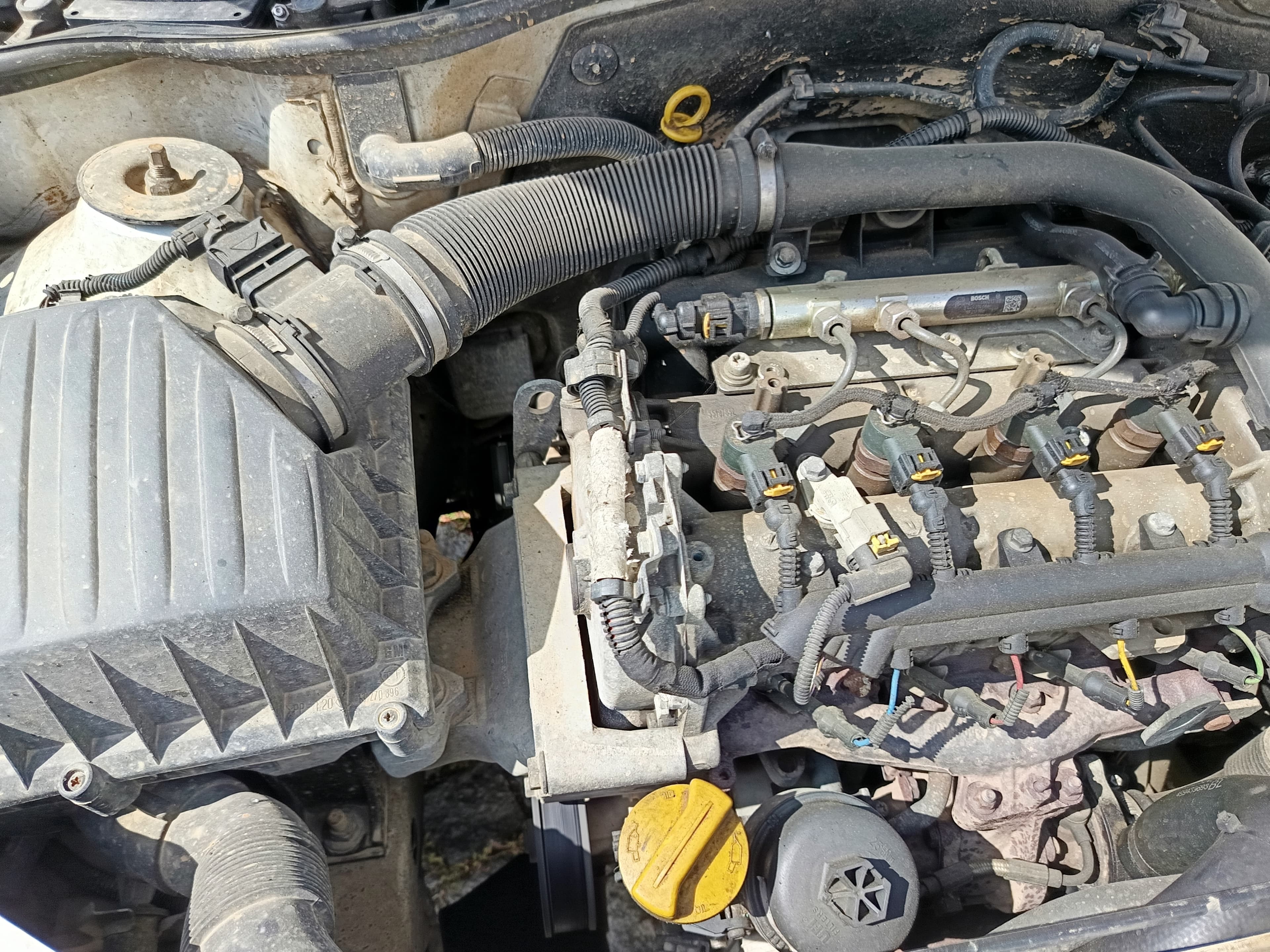 Opel Combo CDTI · Ano 2010 — imagem 14