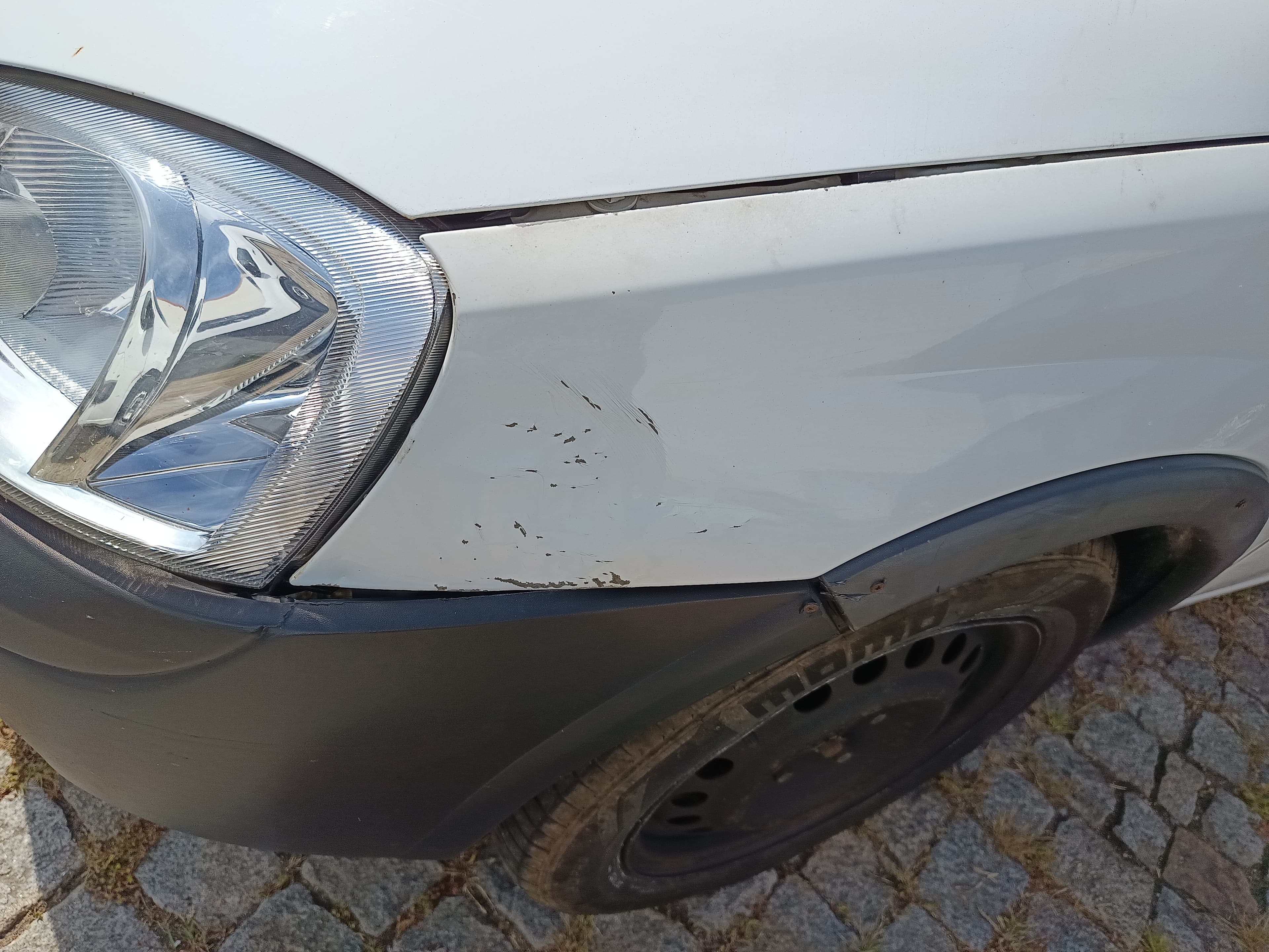 Opel Combo CDTI · Ano 2010 — imagem 13