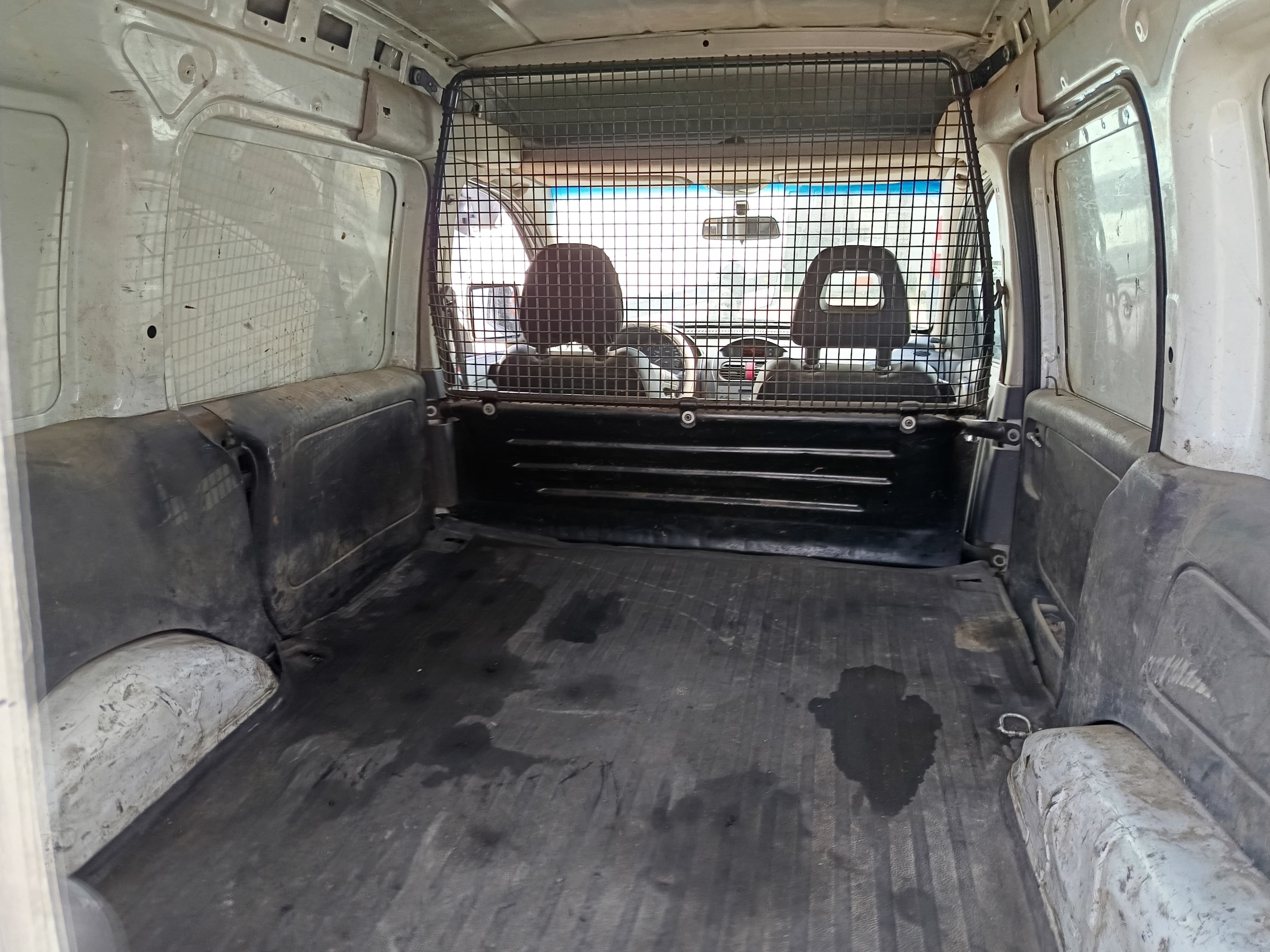 Opel Combo CDTI · Ano 2010 — imagem 17