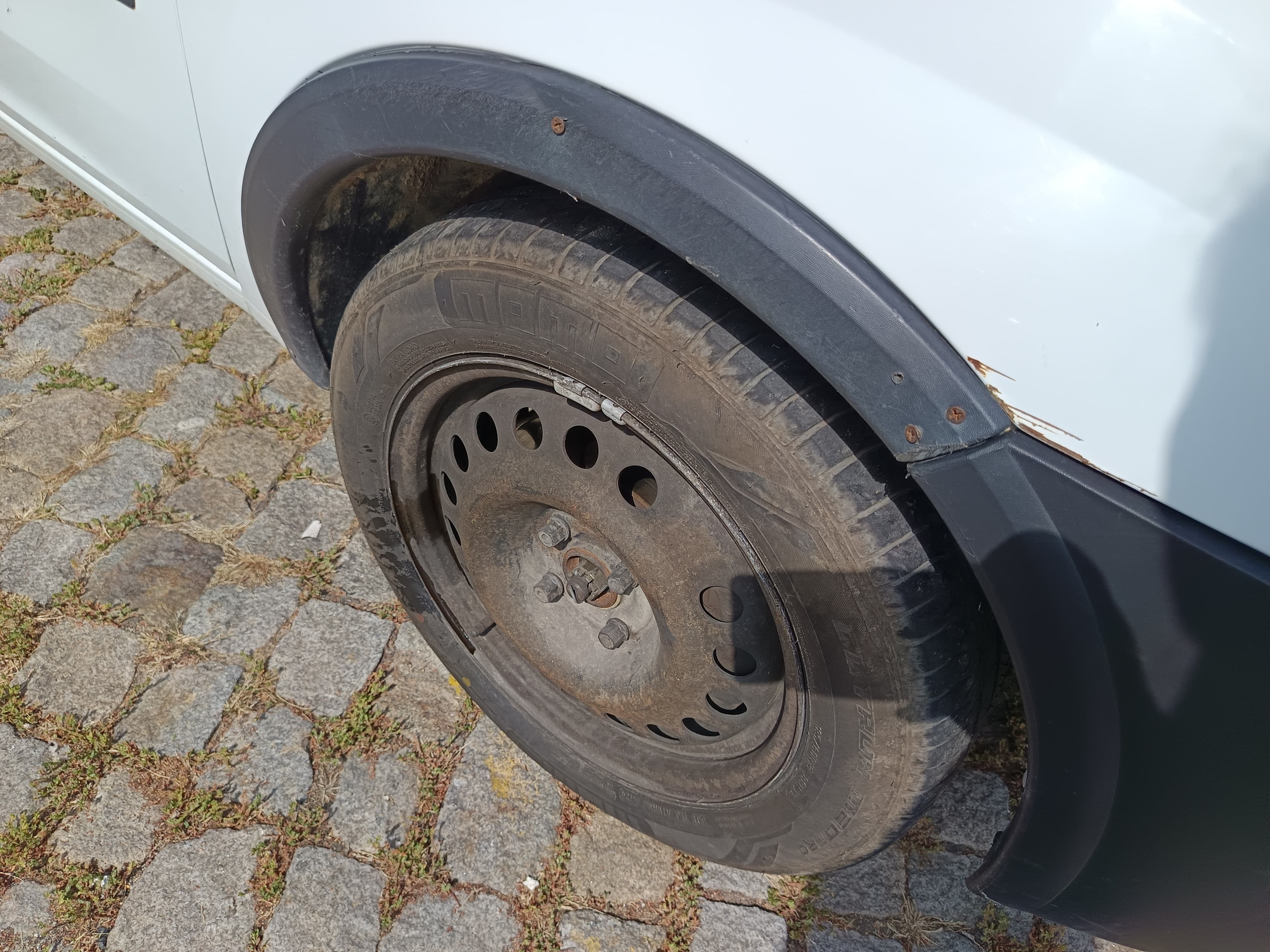 Opel Combo CDTI · Ano 2010 — imagem 6