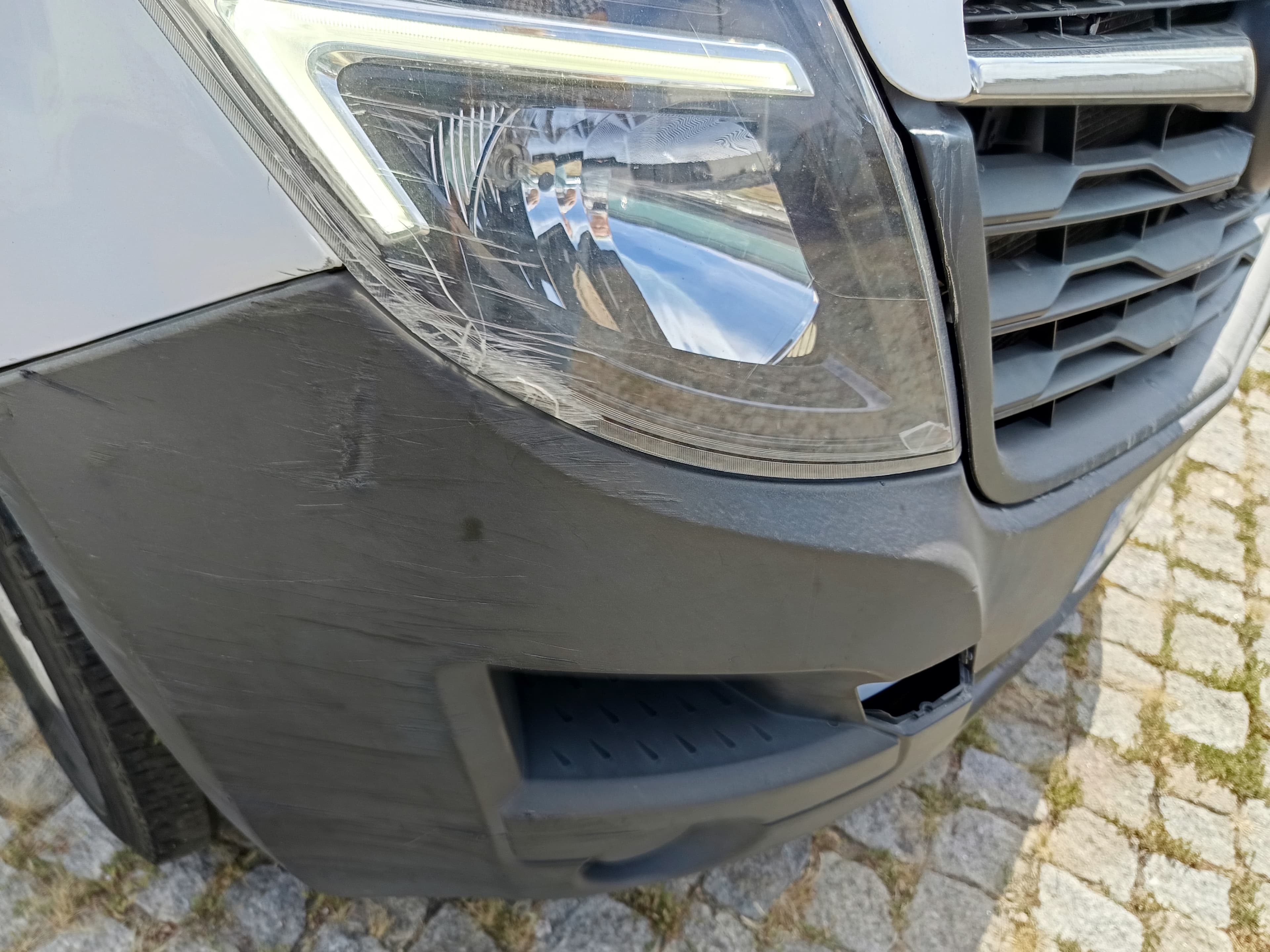 Opel Movano Turbo D · Ano 2021 — imagen 6