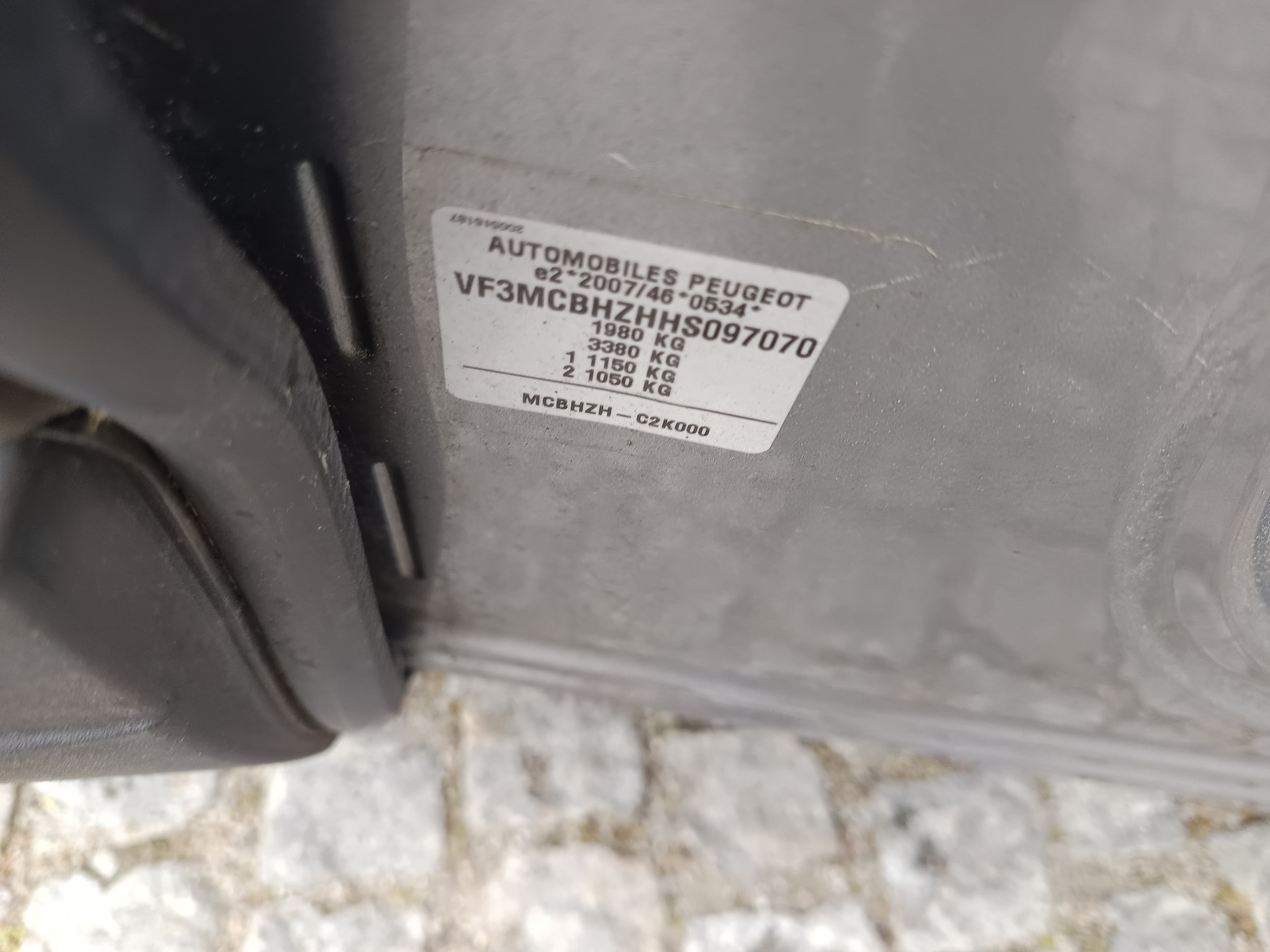 Peugeot 3008 · Ano 2017 — image 31