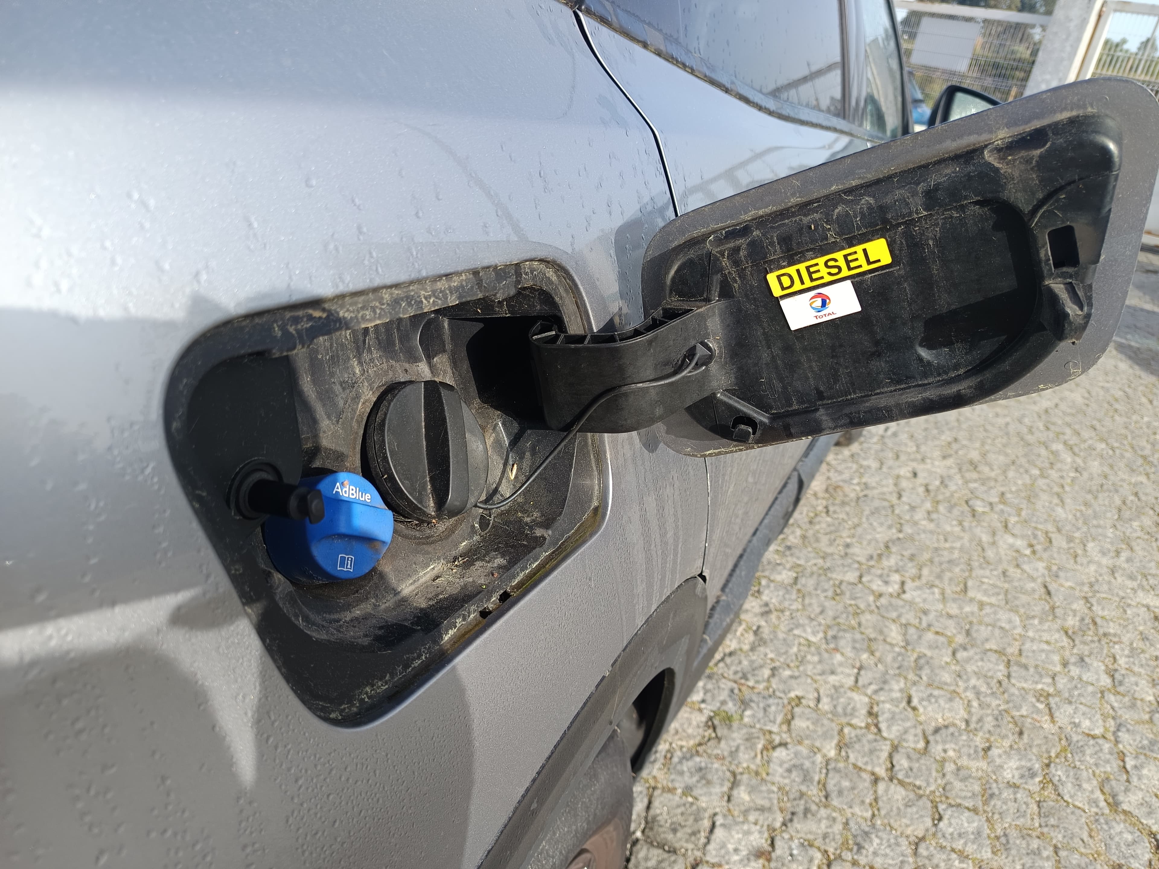 Peugeot 3008 · Ano 2017 — image 47