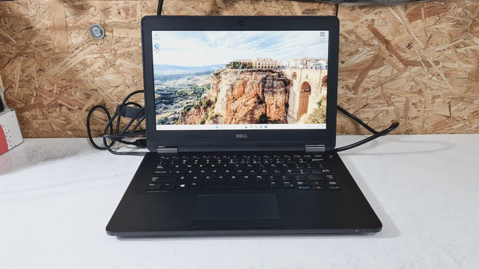 Computador portátil Dell Latitude E7270