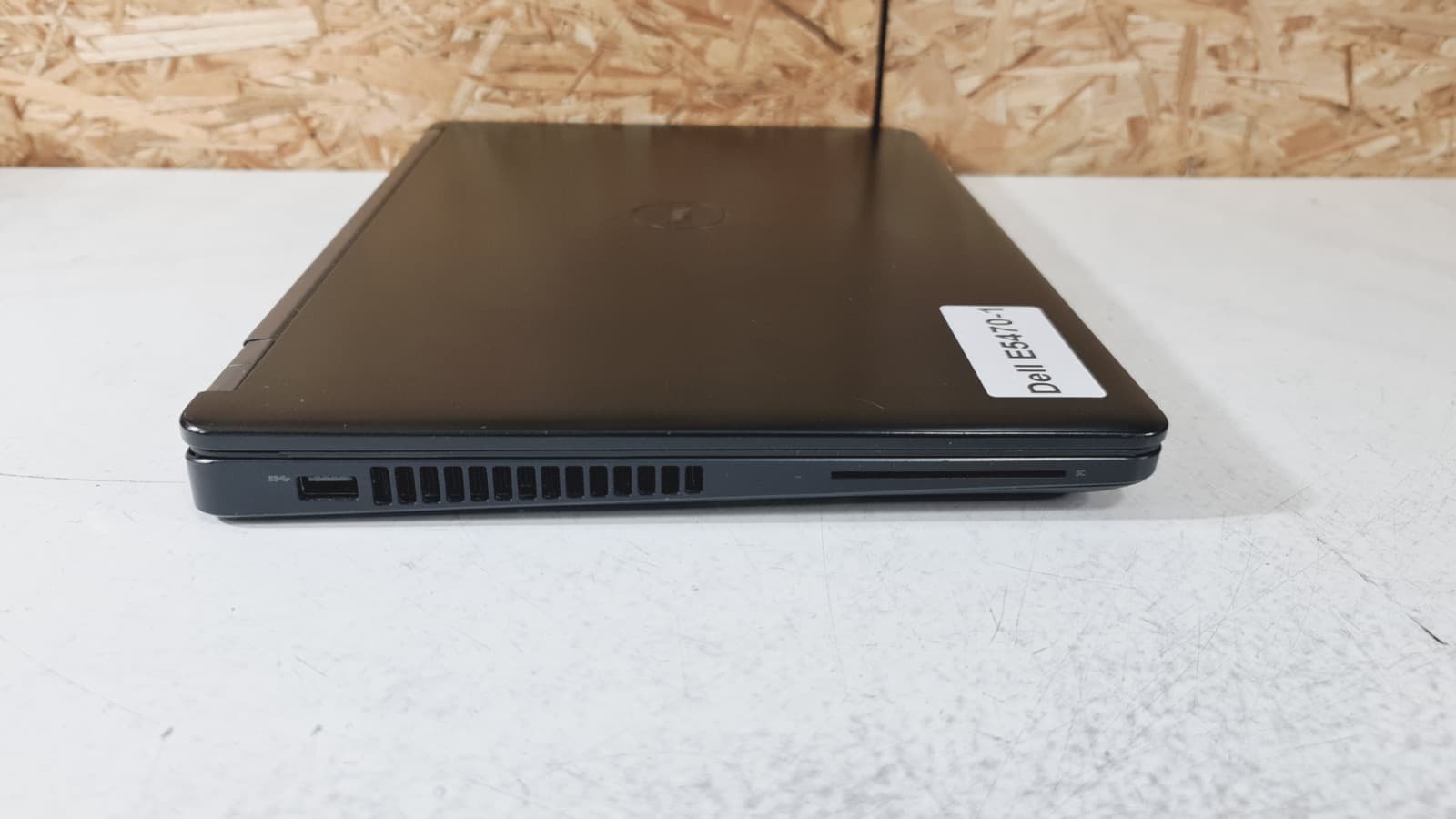 Computador portátil Dell E5470 — image 5