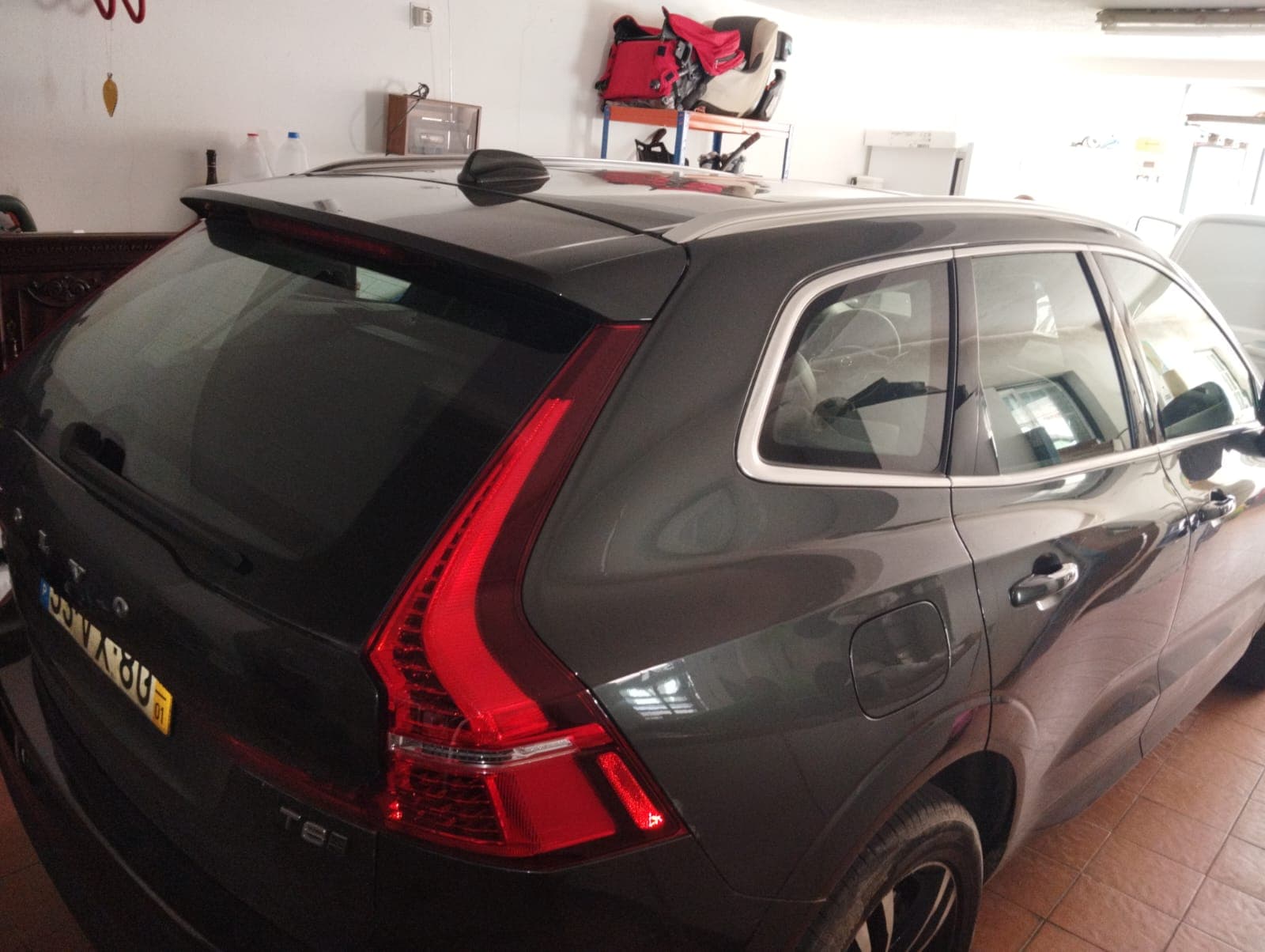 Volvo XC60 T8 Hibríd AWD · Ano 2019 — imagem 4