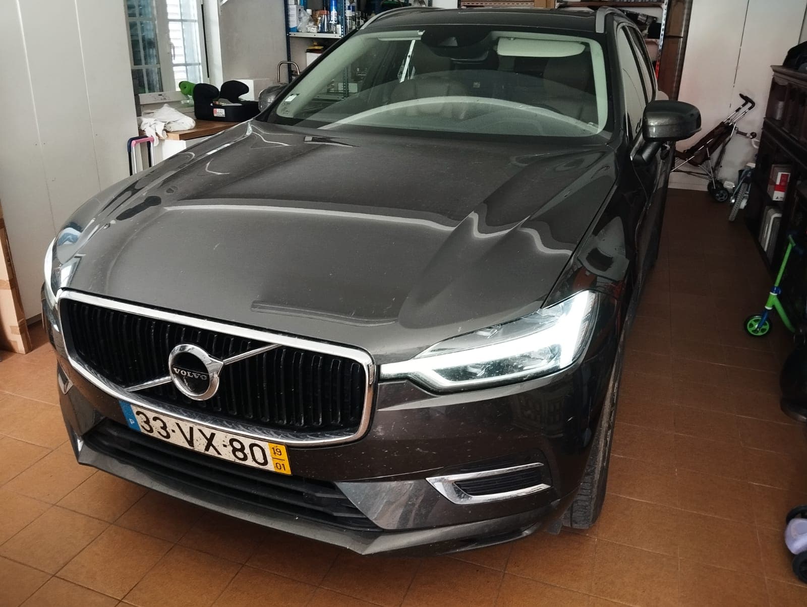 Volvo XC60 T8 Hibríd AWD · Ano 2019 — imagem 2