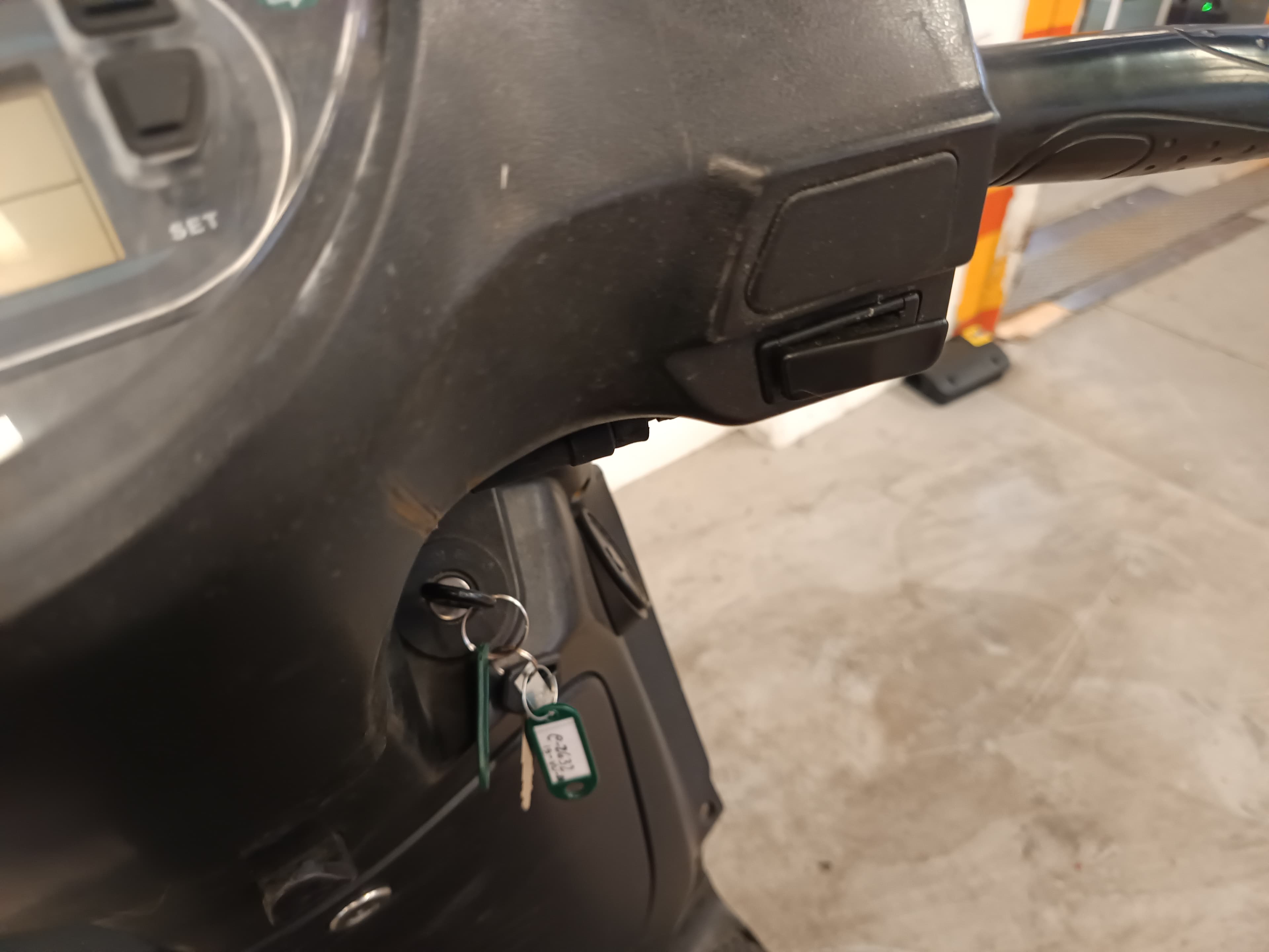 SYM Symphony Cargo 125cc · Ano 2018 — image 11