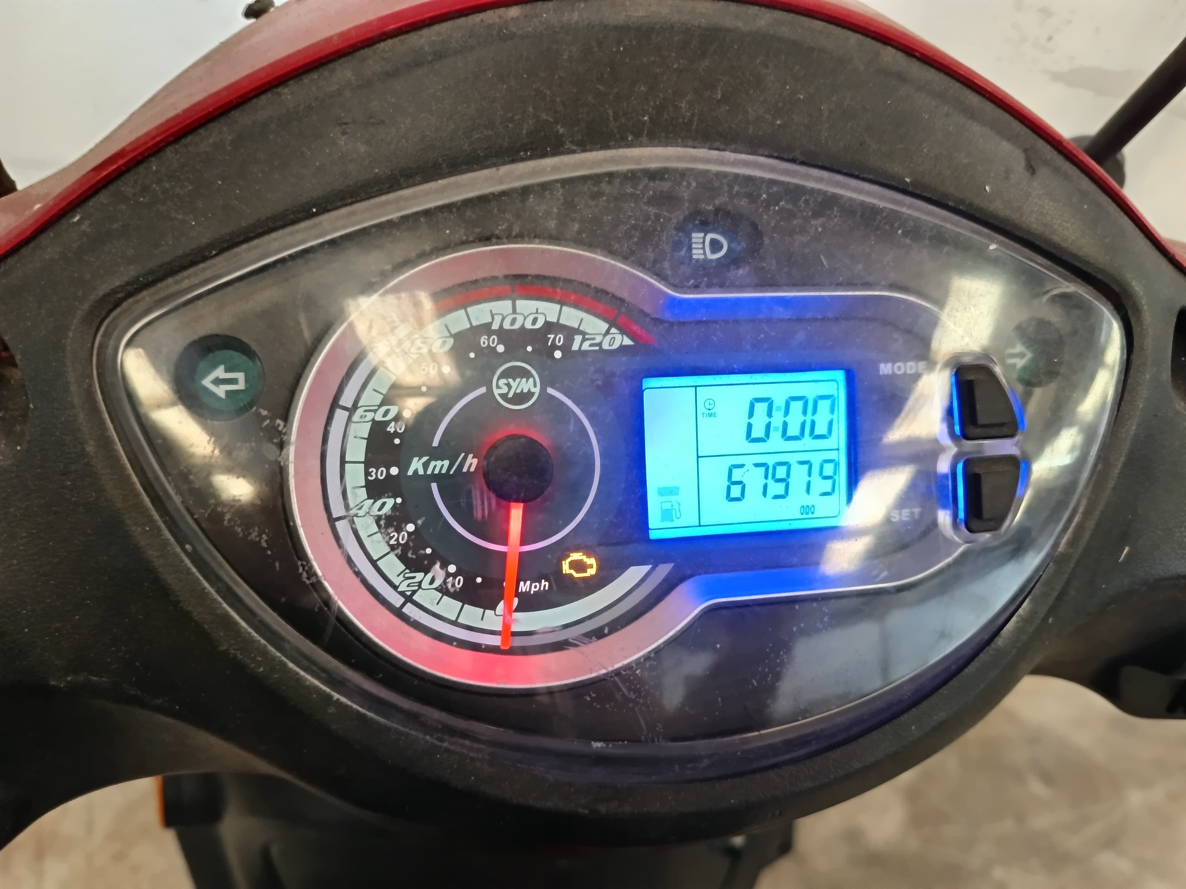 SYM Symphony Cargo 125cc · Ano 2018 — image 12