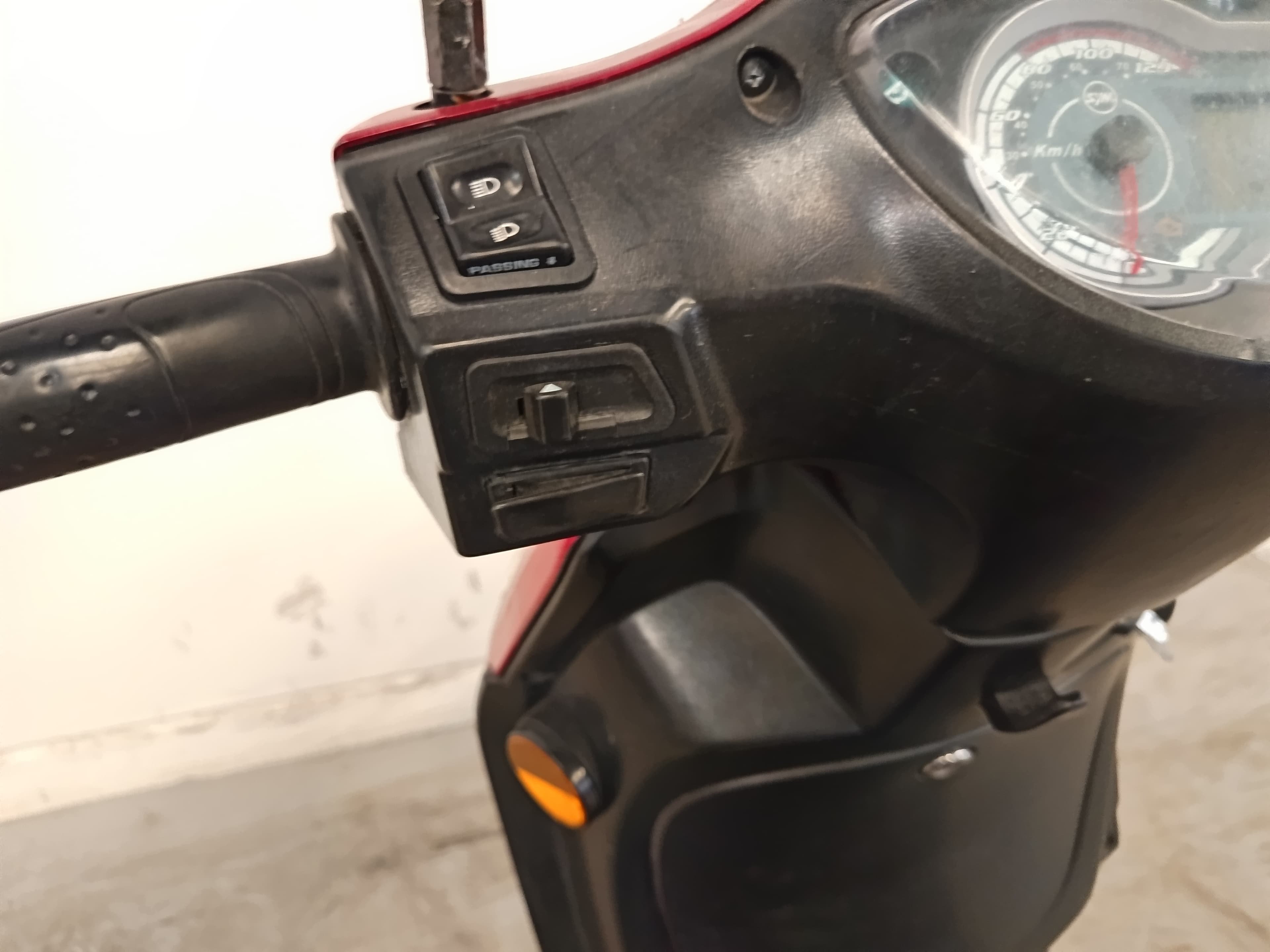 Sym Symphony Cargo 125cc · Ano 2018 — imagem 12