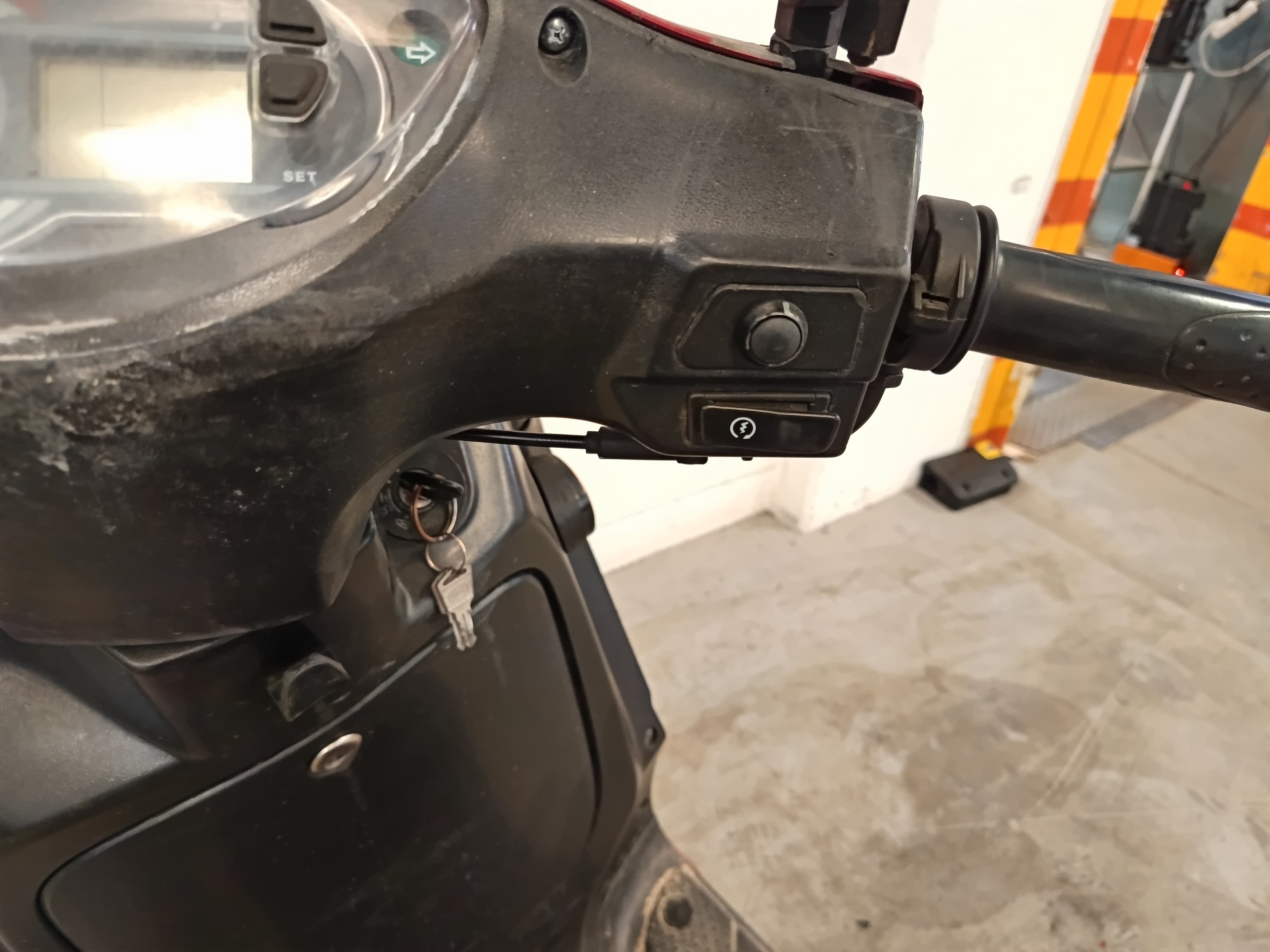 SYM Symphony Cargo 125cc · Ano 2017 — imagem 9
