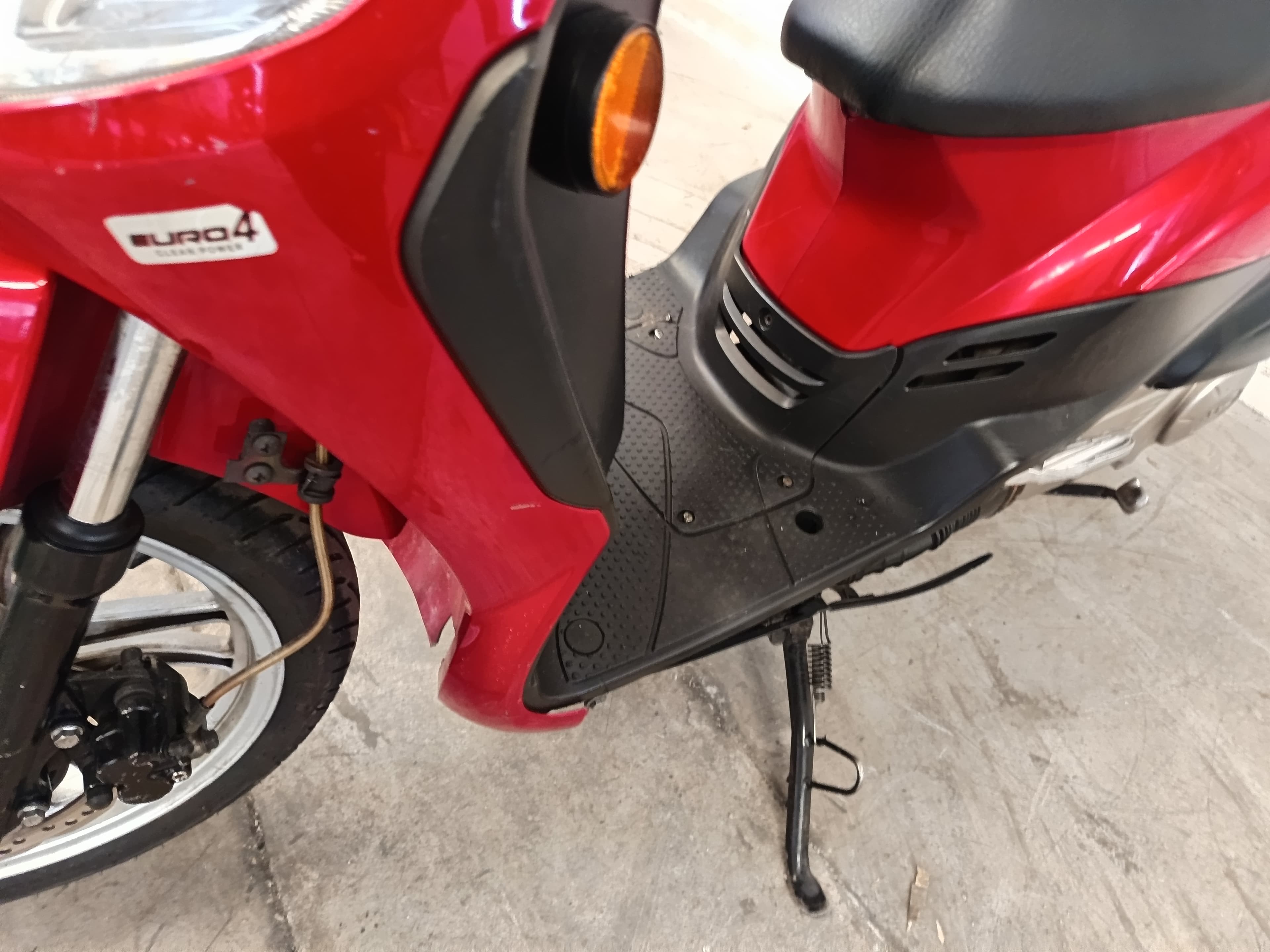 SYM Symphony Cargo 125cc · Ano 2017 — imagen 4