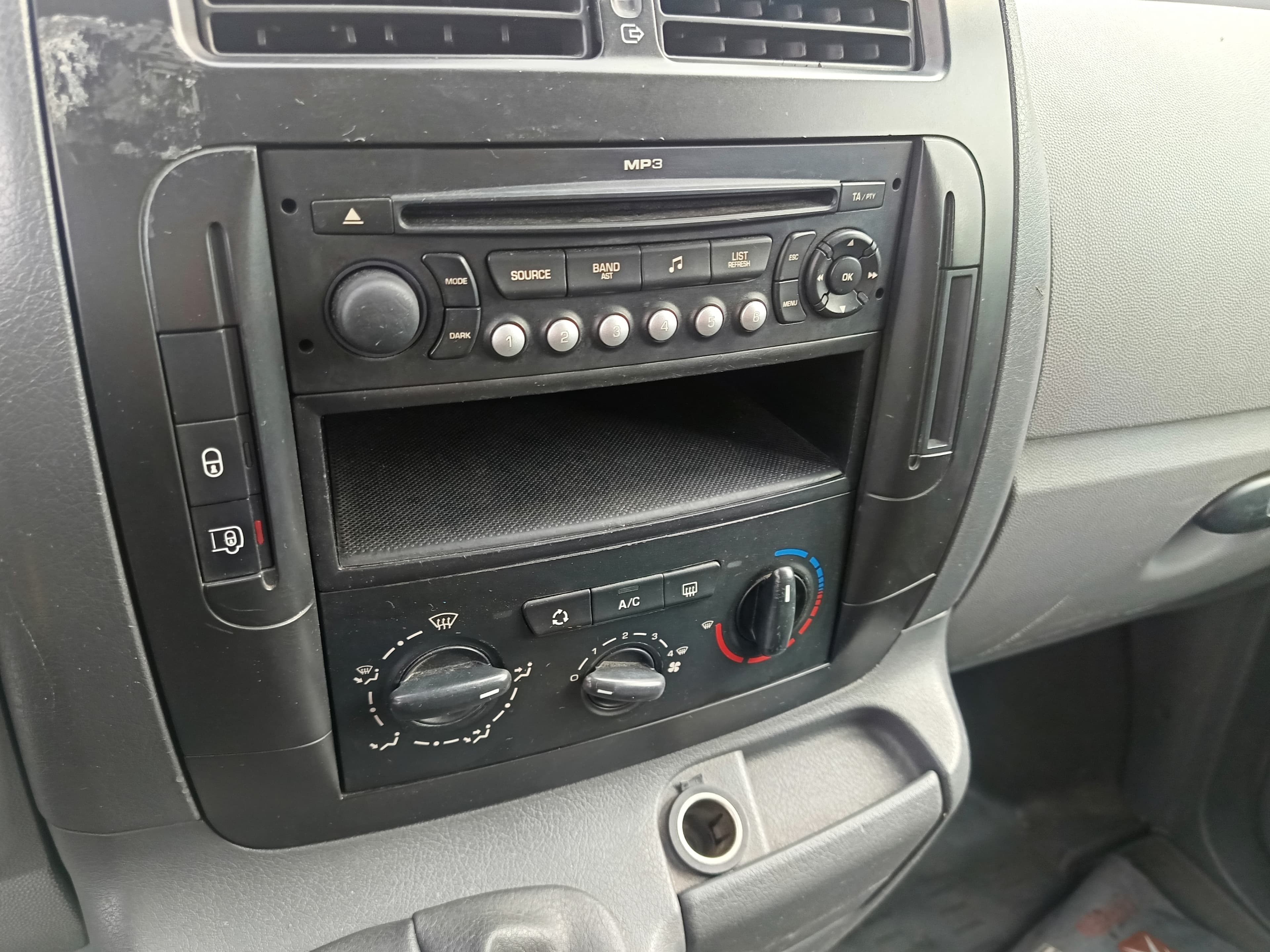 Citroën Jumpy · Ano 2009 — imagen 27