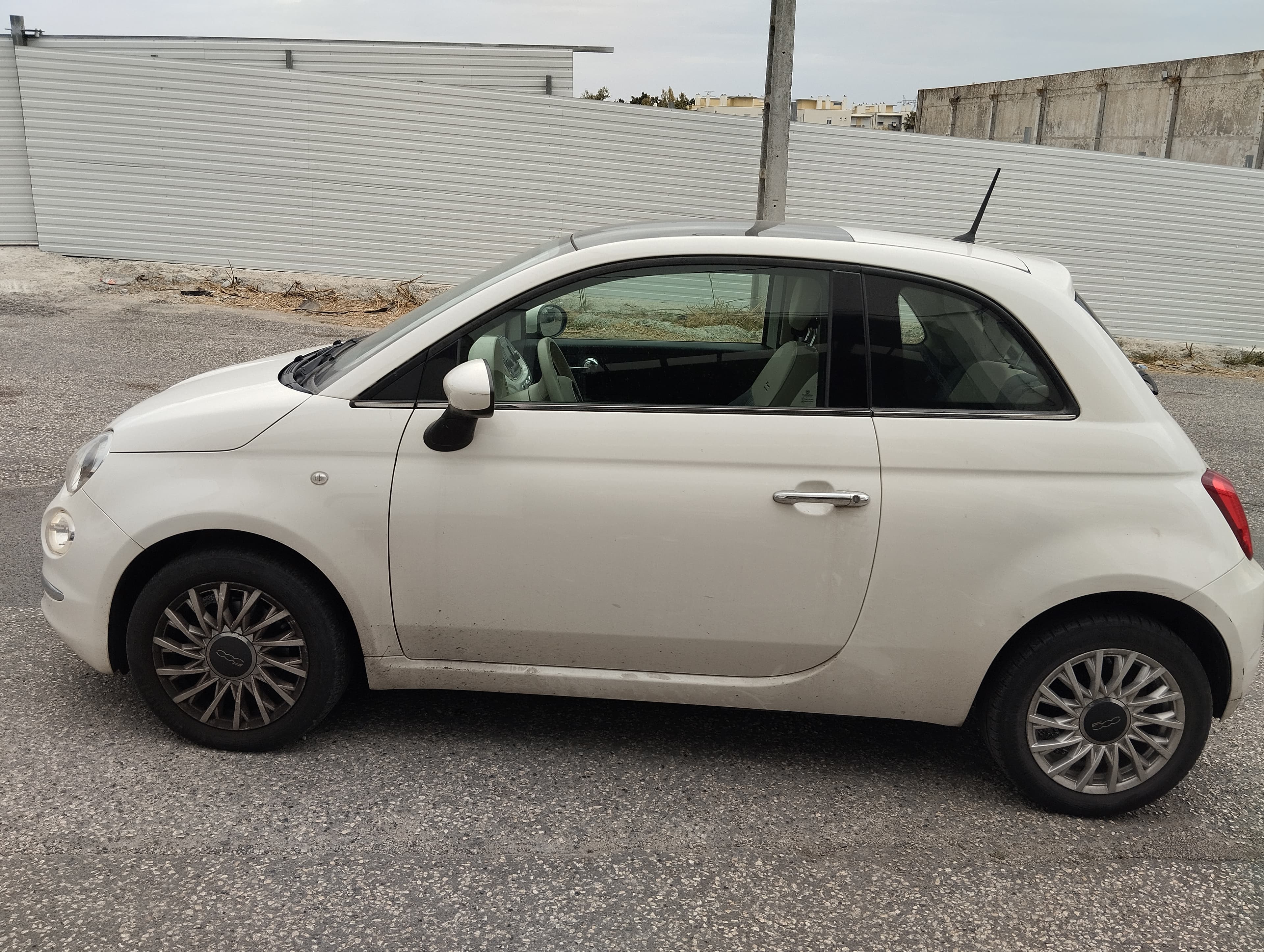 Fiat 500 · Ano 2015 — imagem 3