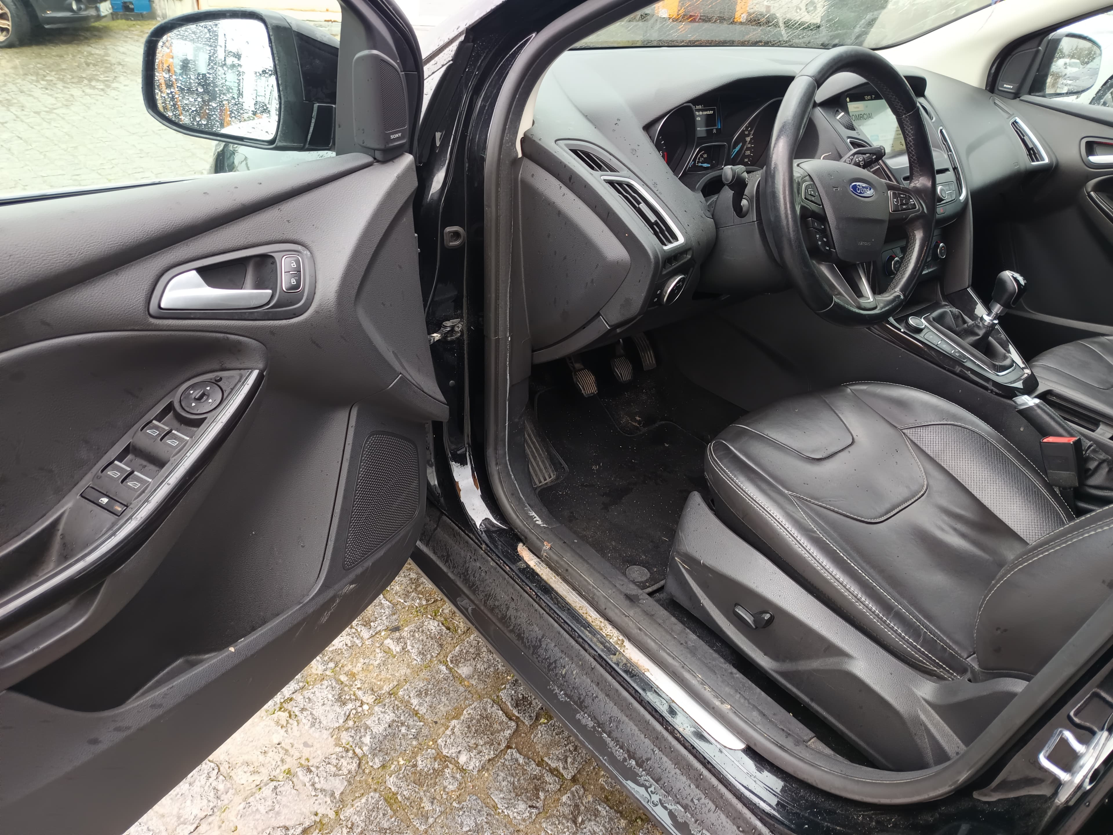 Ford Focus · Ano 2017 — imagem 39