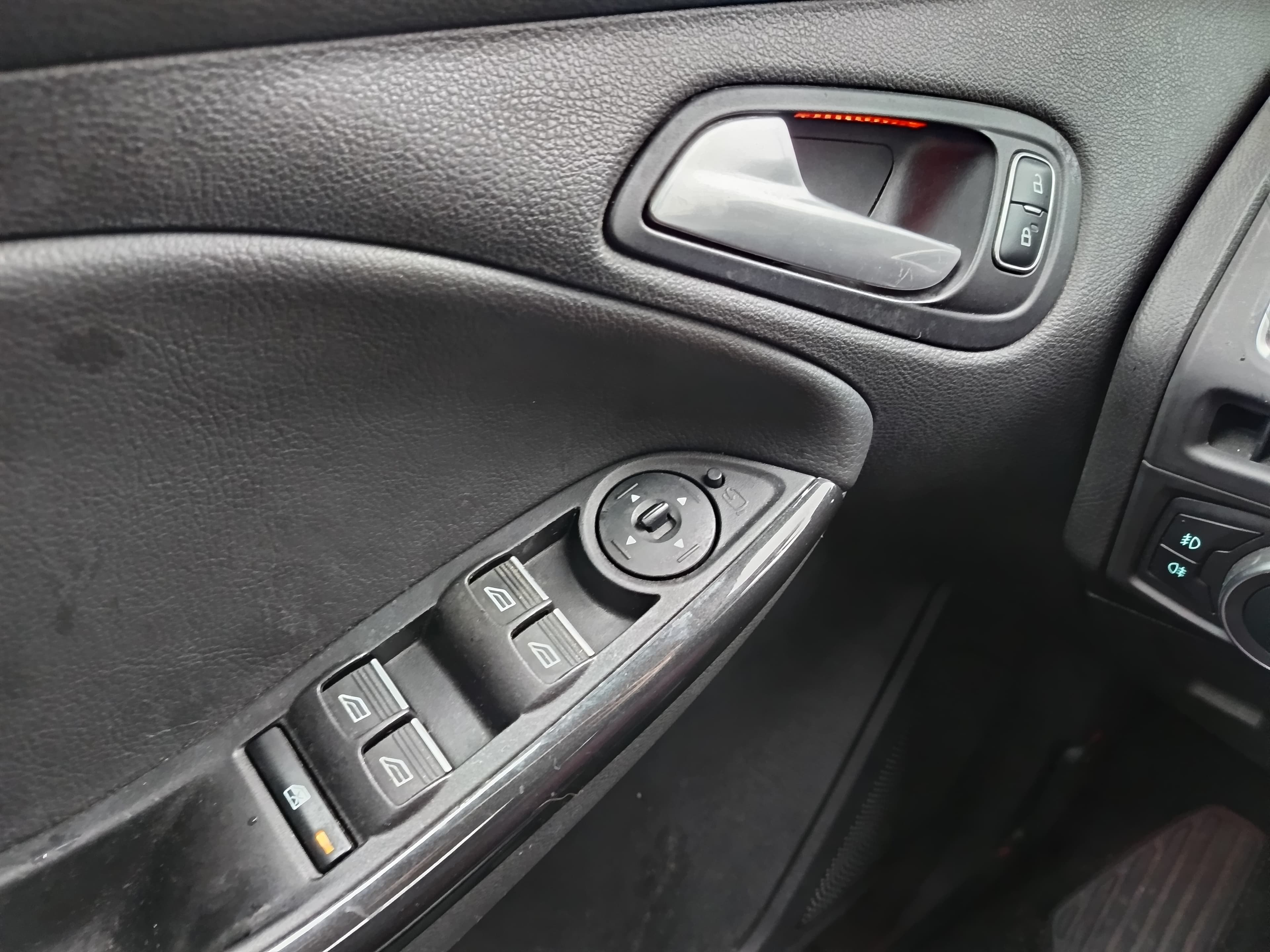 Ford Focus · Ano 2017 — imagem 24