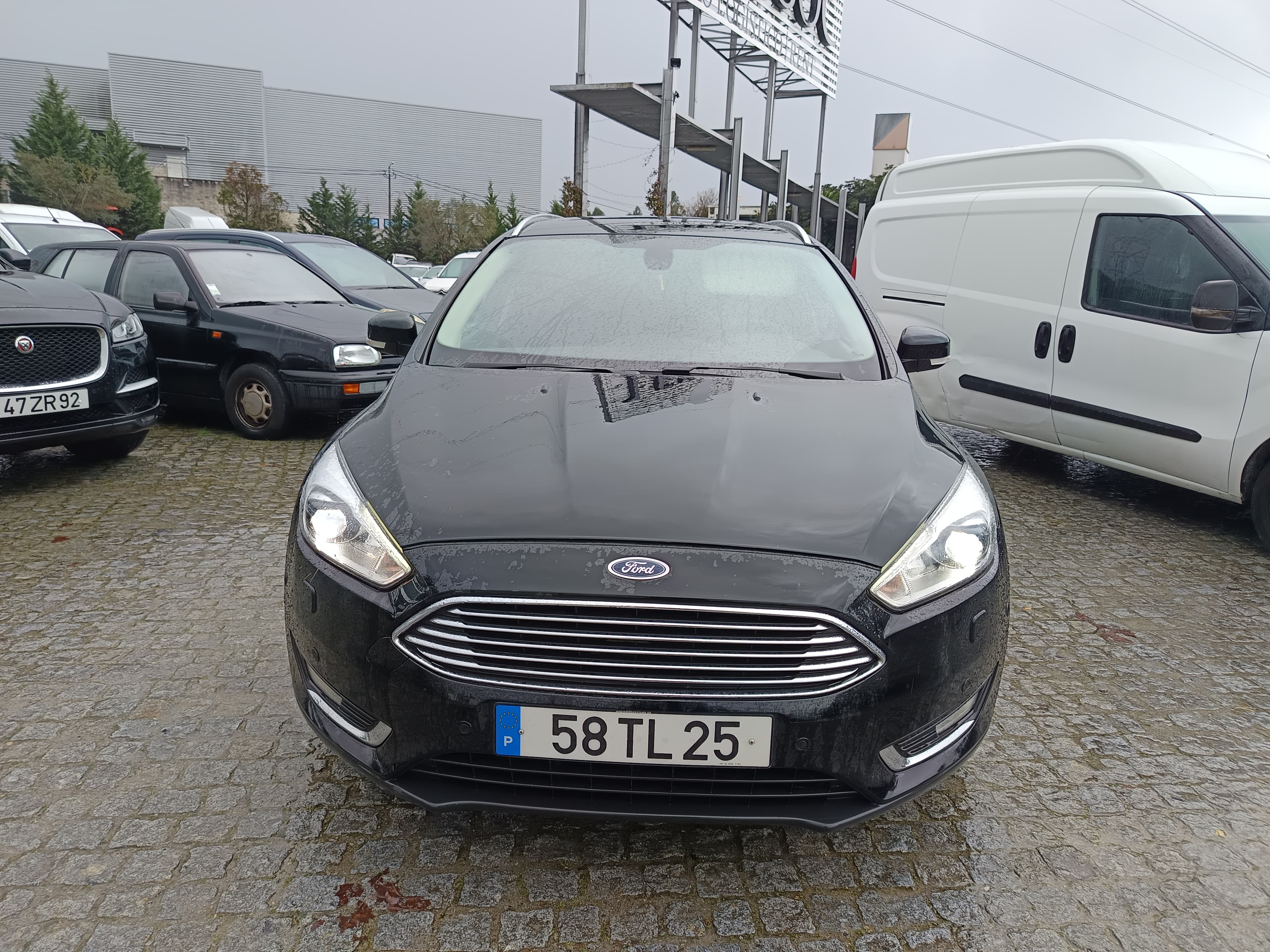 Ford Focus · Ano 2017 — imagem 2