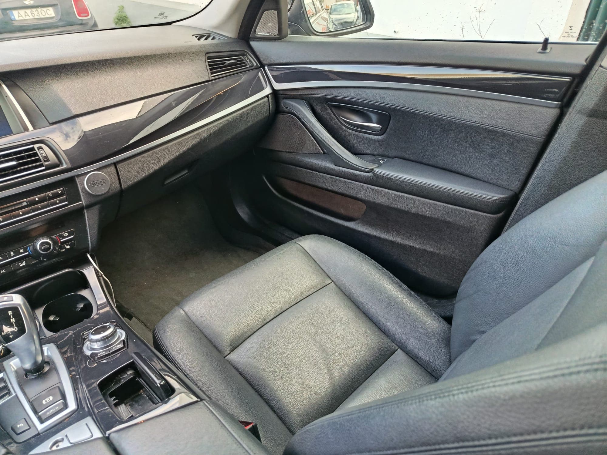 BMW 520 d · Ano 2016 — image 18