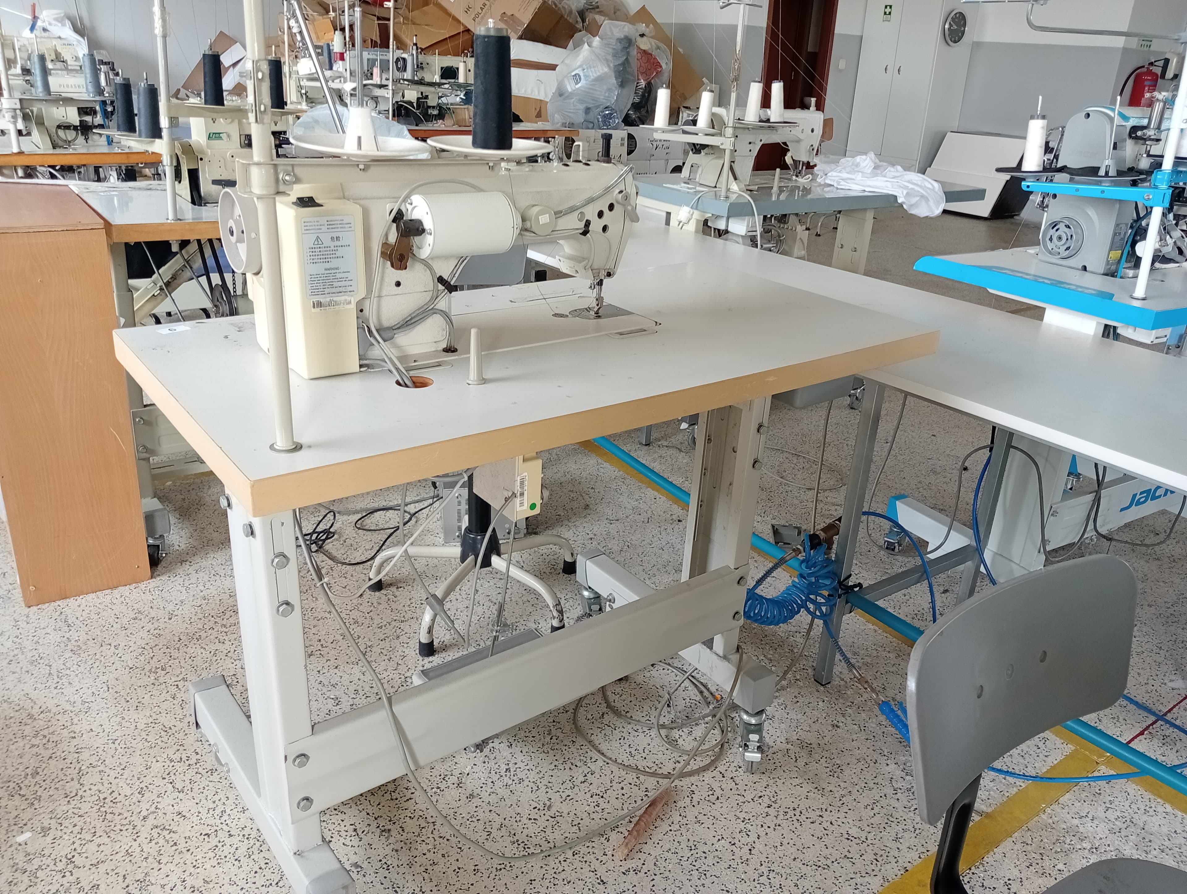 Straight Stitch Machine — image 3
