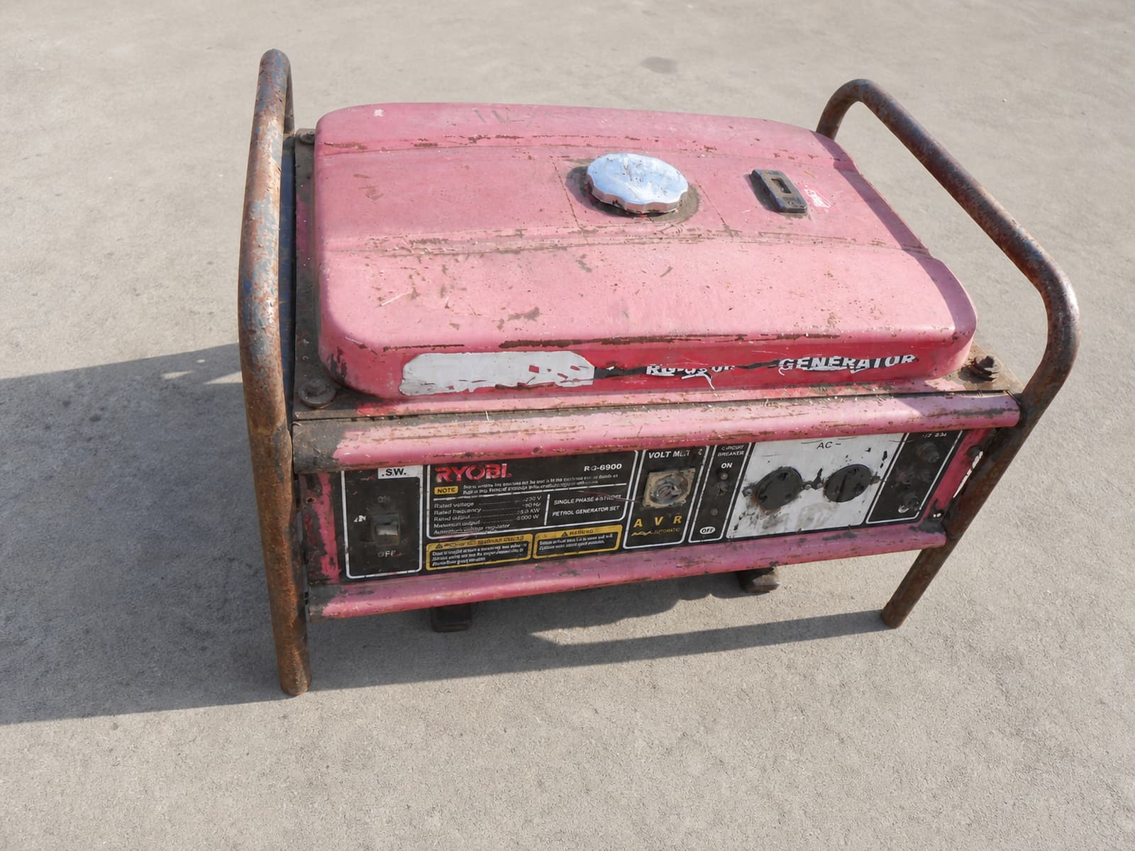 Generator 8kVA — imagen 1