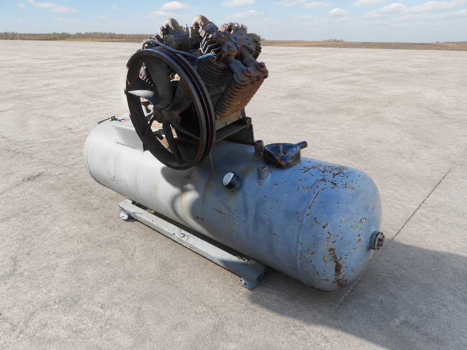 Diesel Air Compressor - 2007 — imagen 1