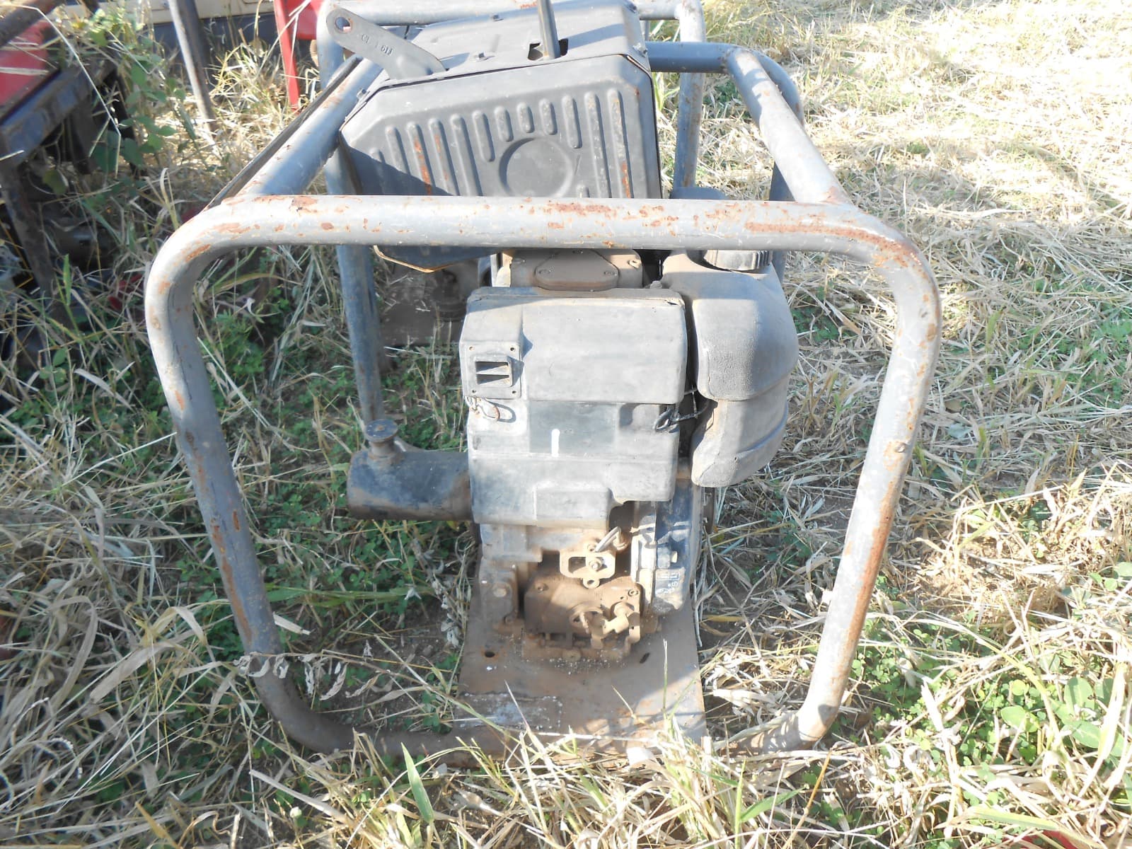 Diesel Concrete Vibrating - 2013 — image 5