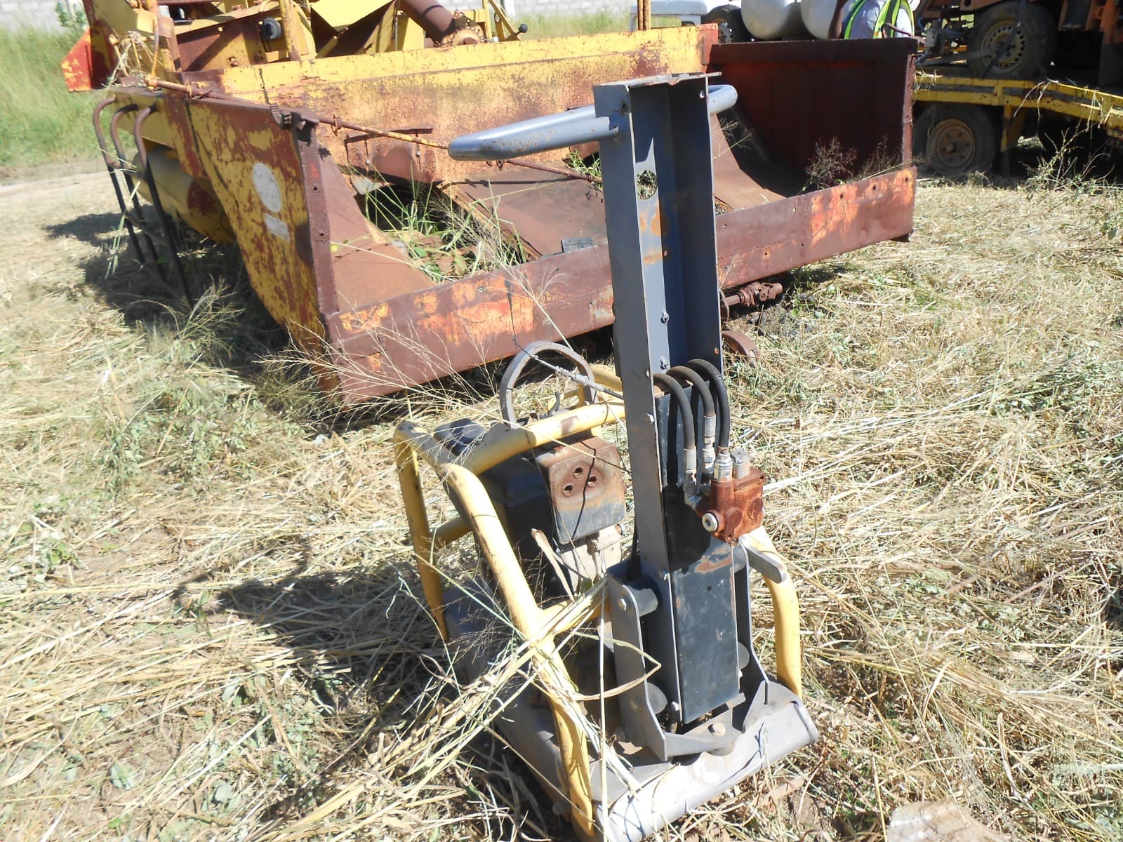 Plate Compactor - 2012 — imagem 3