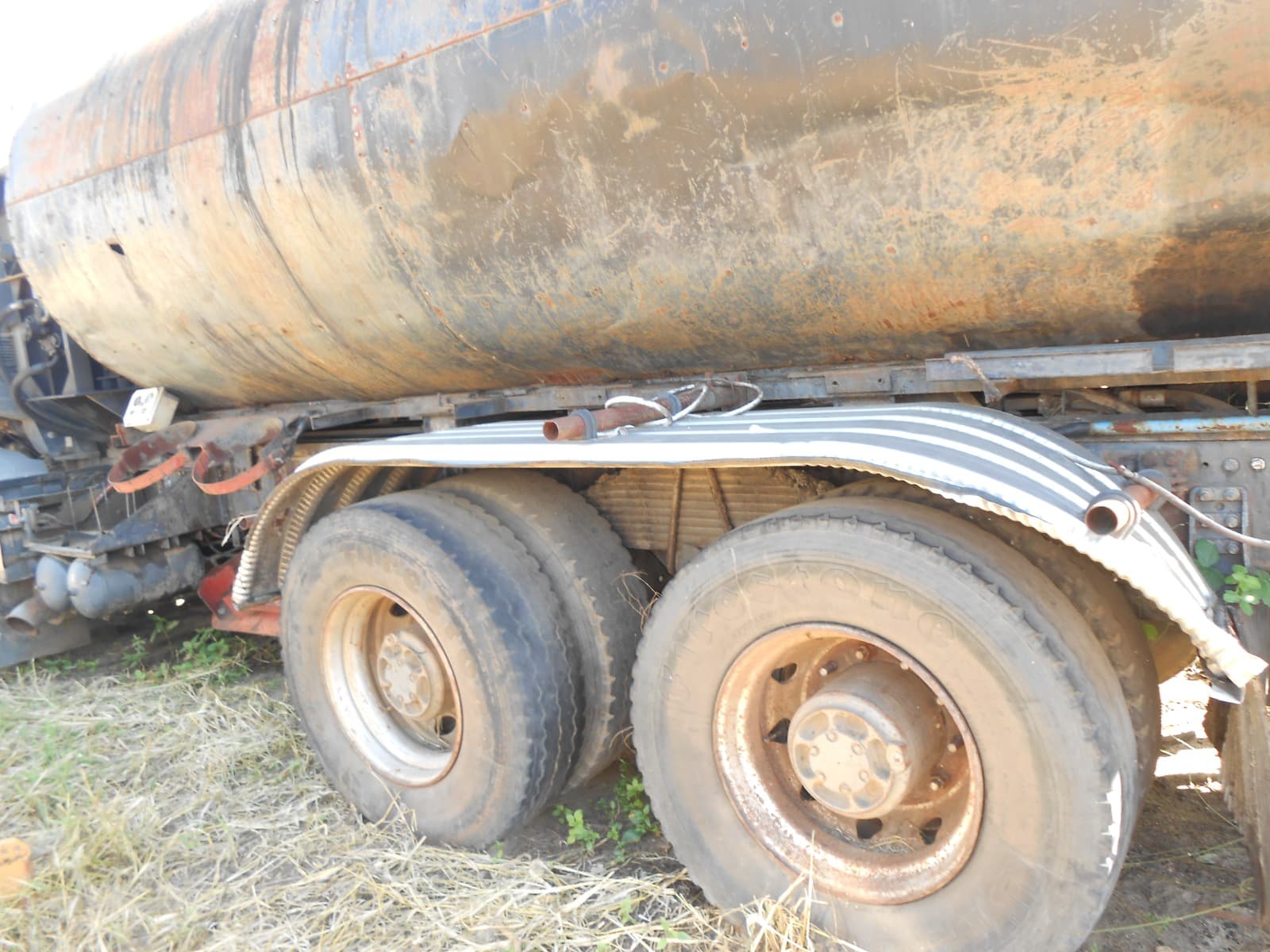 Bitumen Distributor 8.000l - 2006 — image 10
